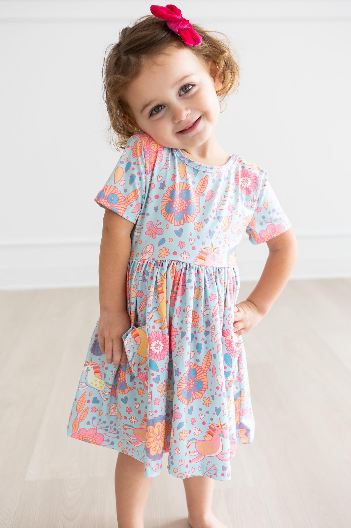 Blue Retro Unicorns S/s Pocket Twirl Dress