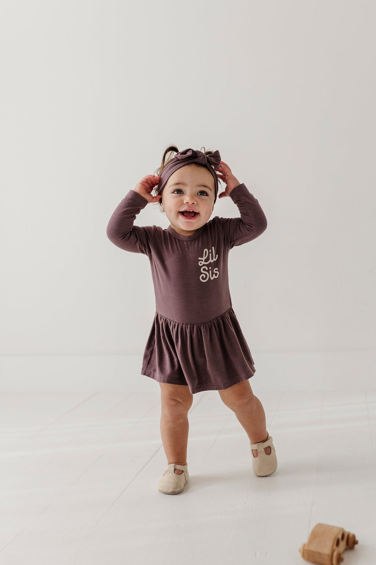 Baby Girl Long Sleeve Bodysuit Dress Set In Lil Sis In Plum