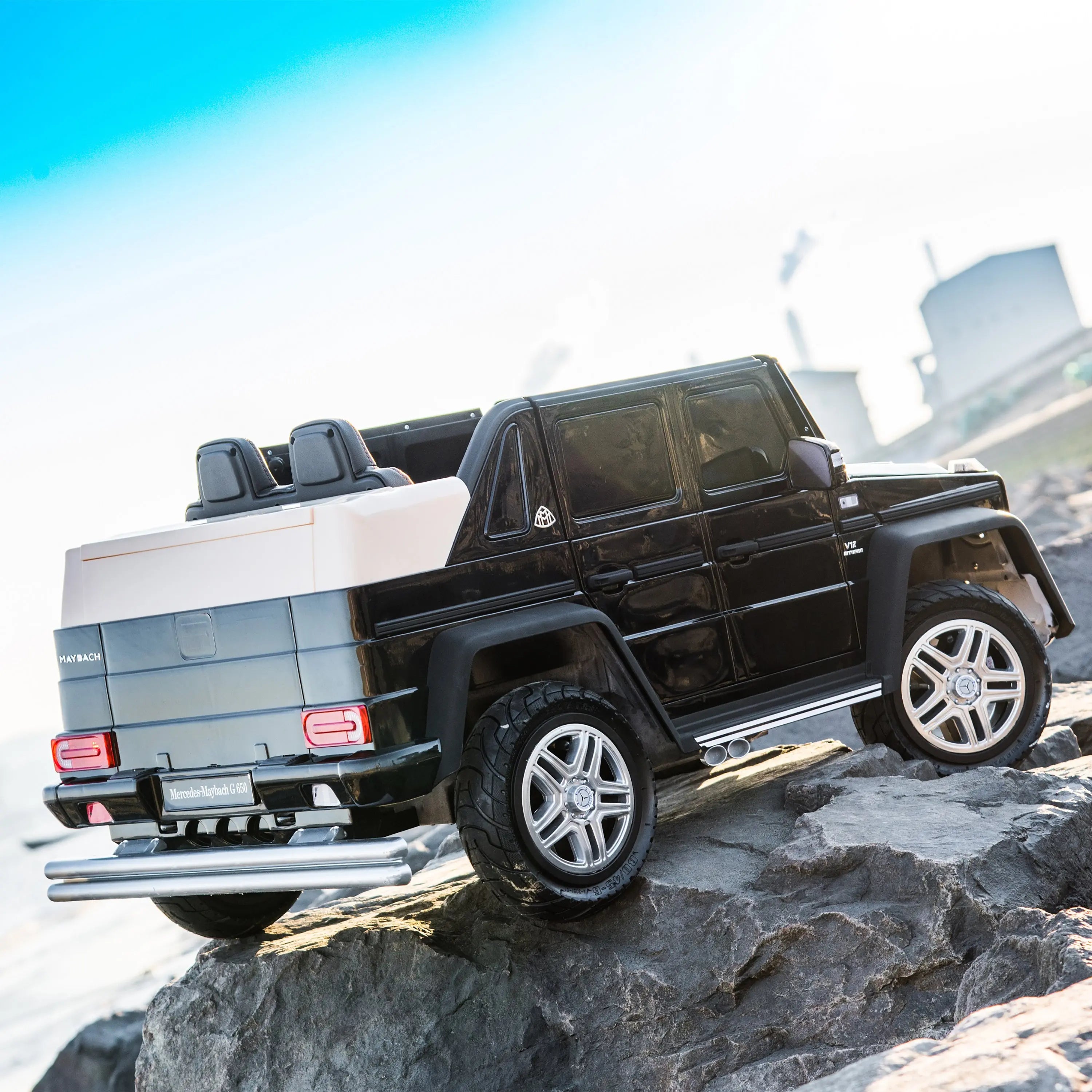 12v Mercedes Maybach G650 Landaulet 1 Seater