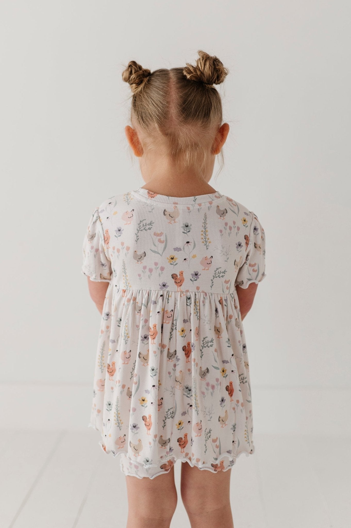 Girls Babydoll Set In Floral Chickens