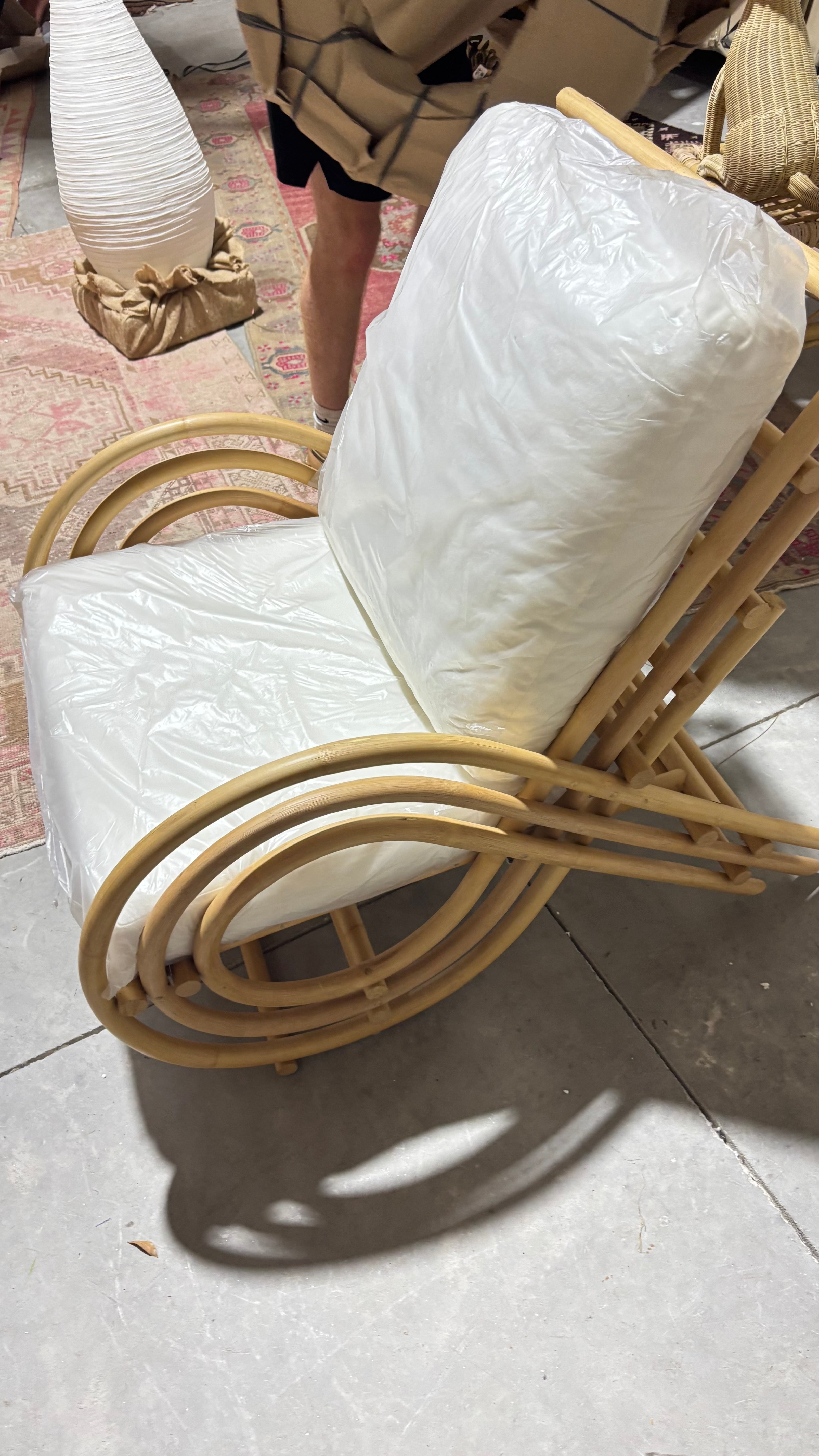 Curves Chair