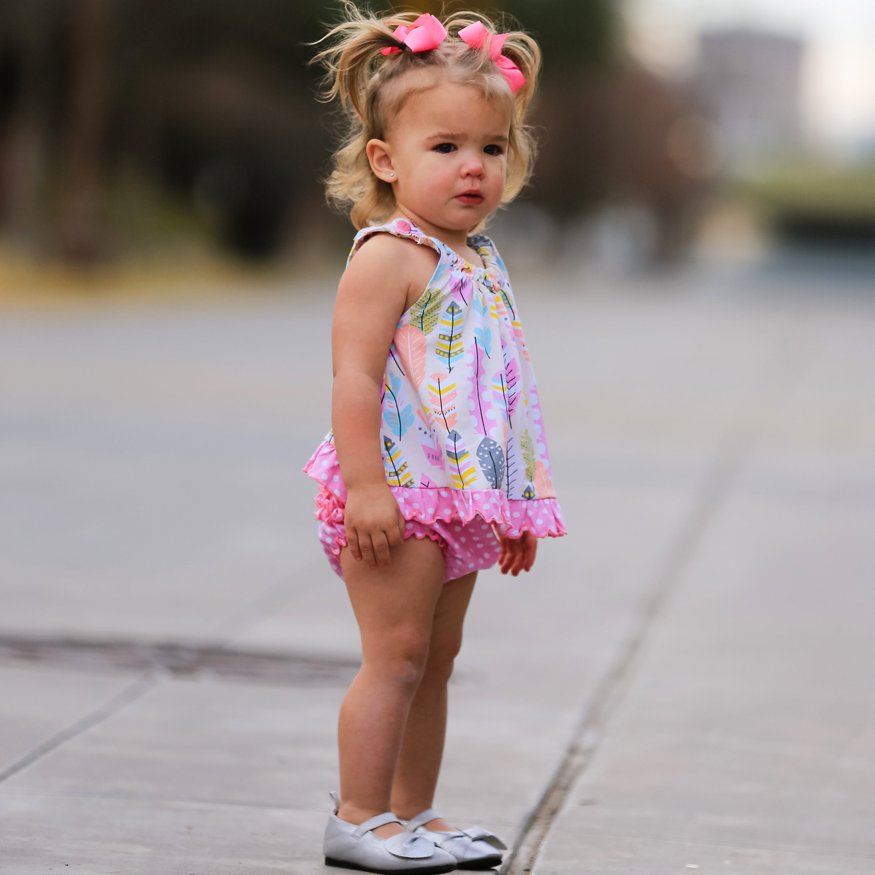 Annloren Girls Open Back Swing Tank Top With Bow Feather Design