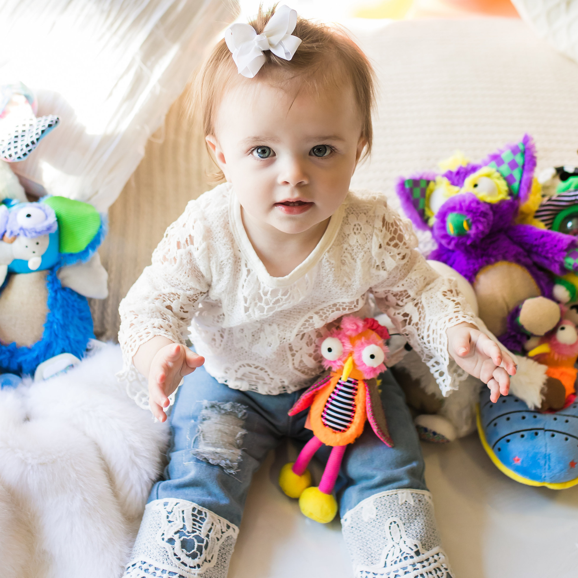 Ollie The Oddball Oddbird Chime & See Atachable Hanging Activity Toy