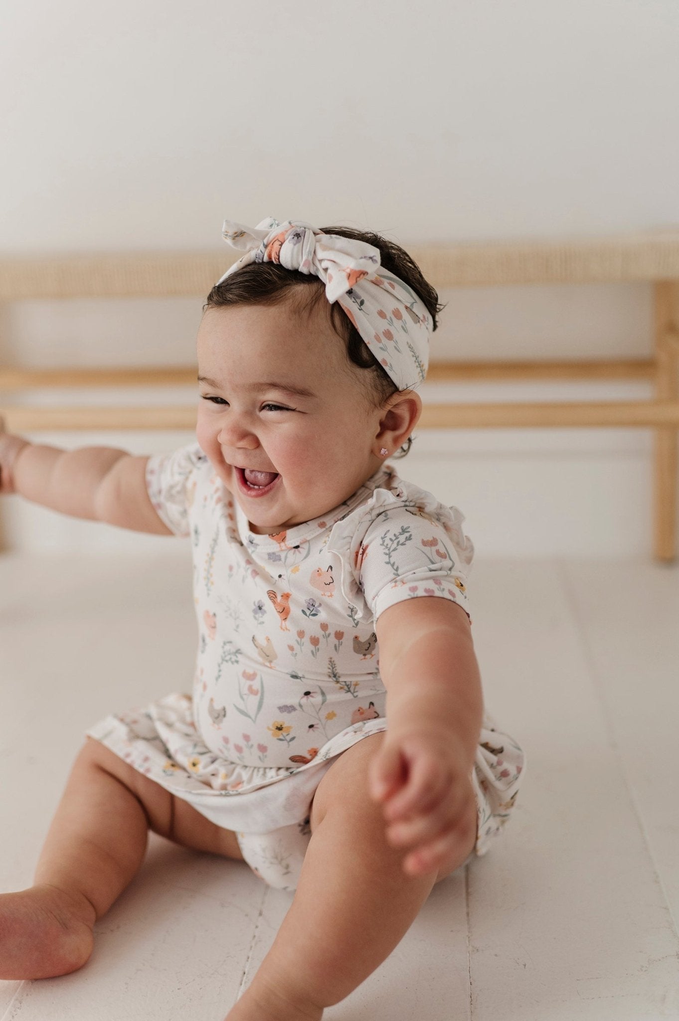 Baby Girl Short Sleeve Bodysuit Dress Set In Floral Chickens