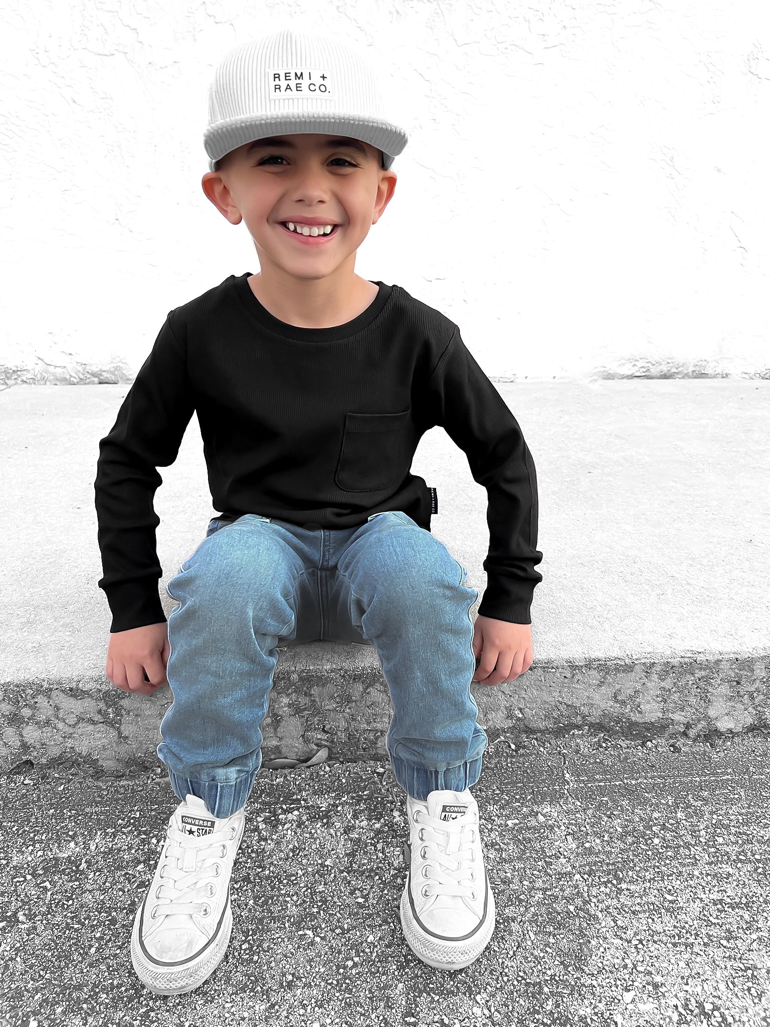 Bamboo Ribbed Long Sleeve Pocket Tee - Black