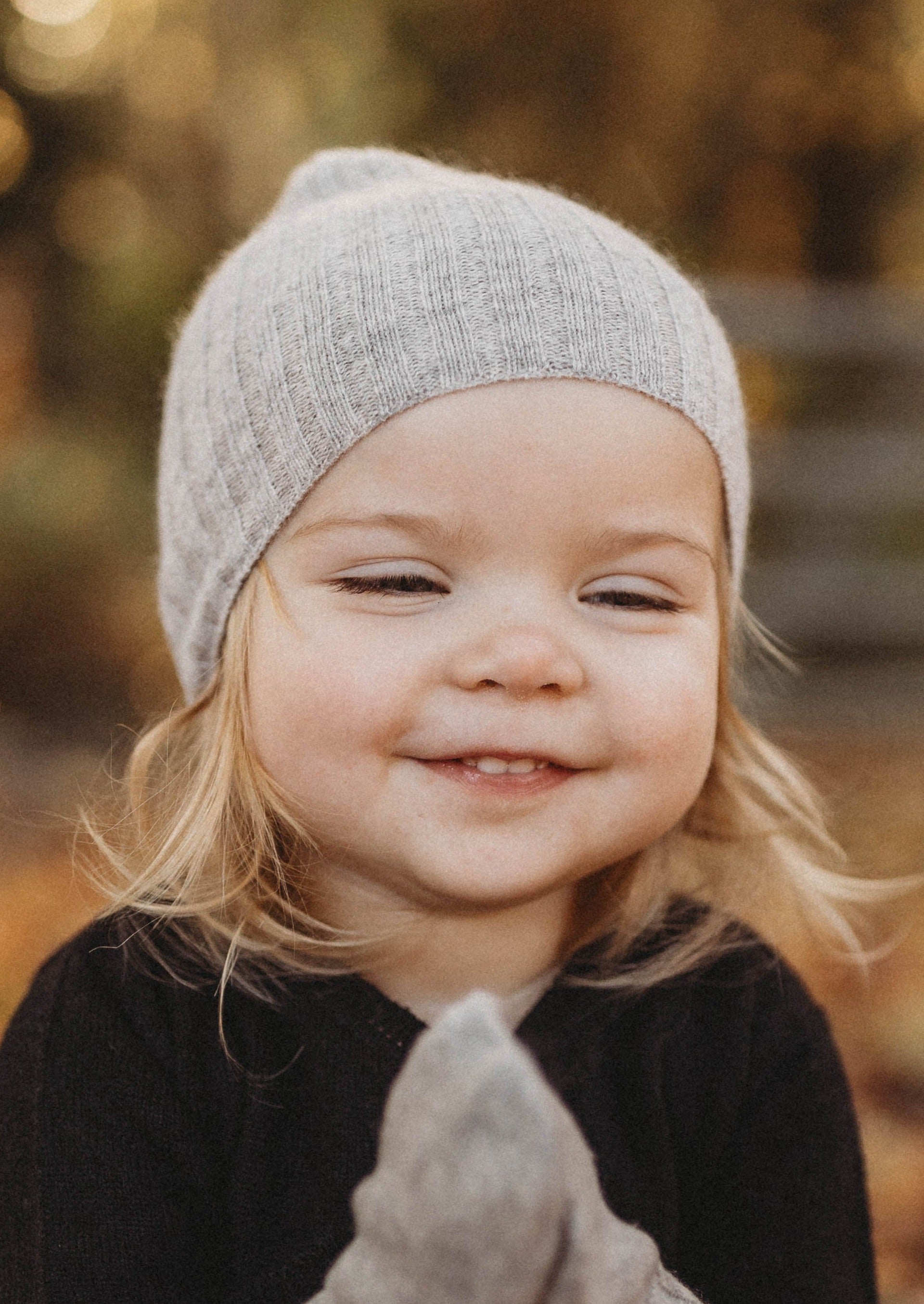 Cashmere Rib Beanie | Grey Merle
