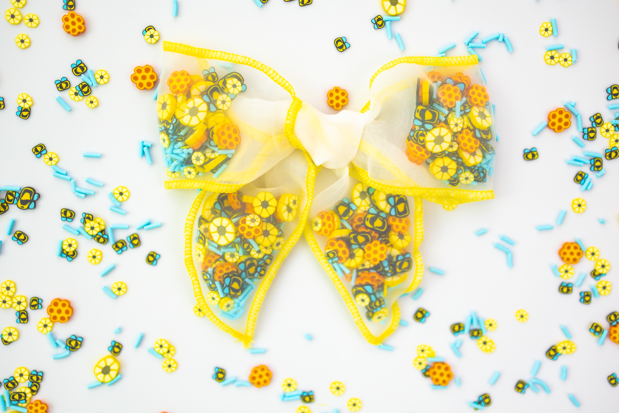 Mesh Shaker Bow - Honeybee Haven