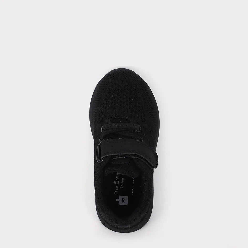 Wynn Girls Hook & Loop Sneaker