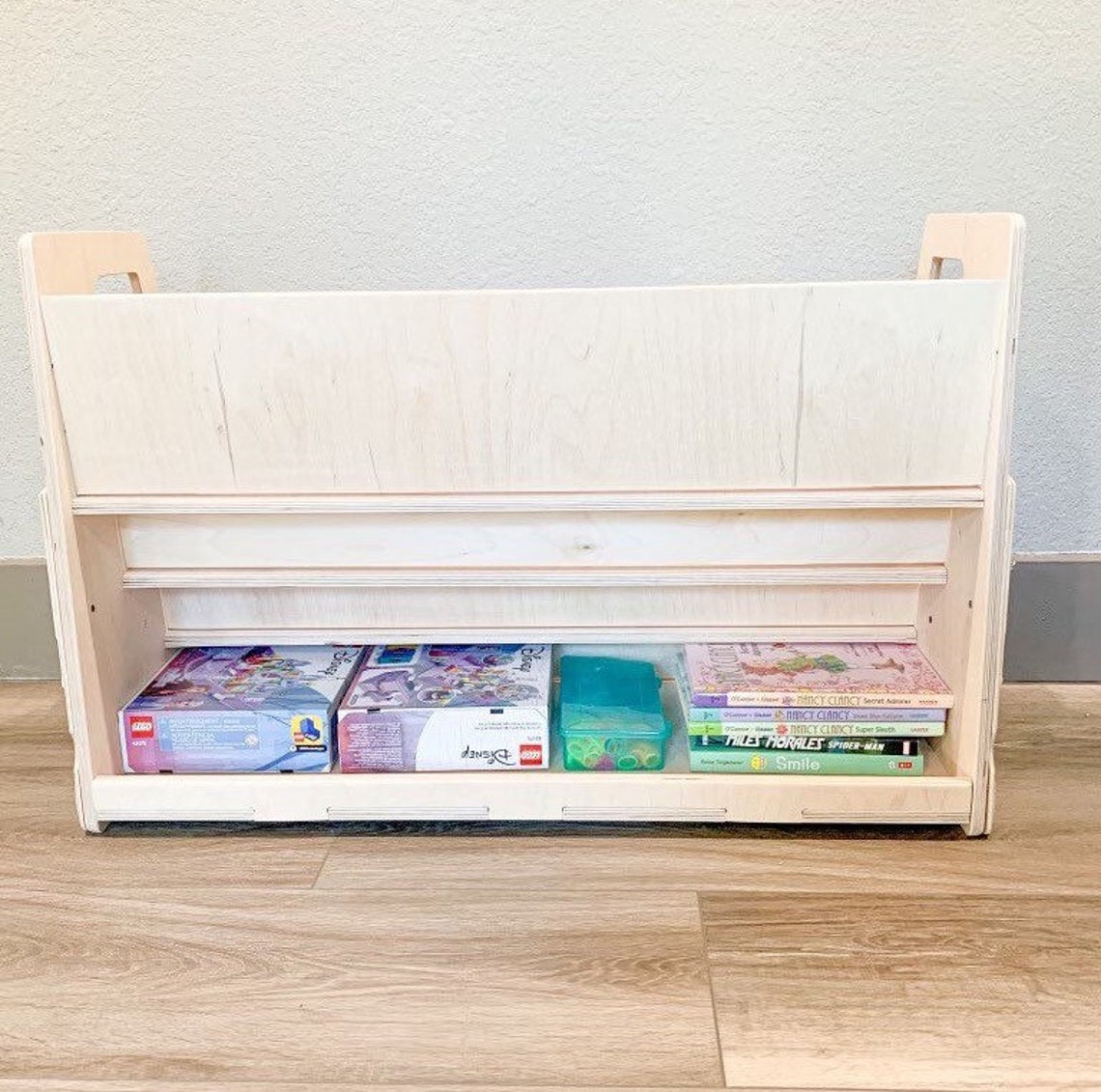 Maverick- Truck Bookshelf