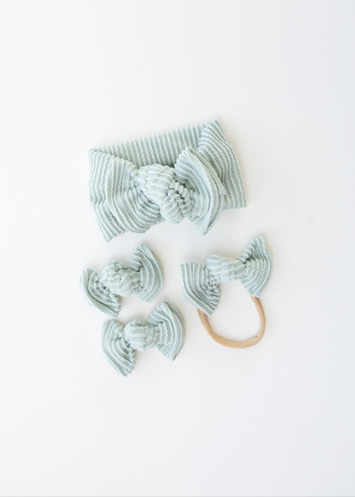 Sage Wavy Ribbed Bow