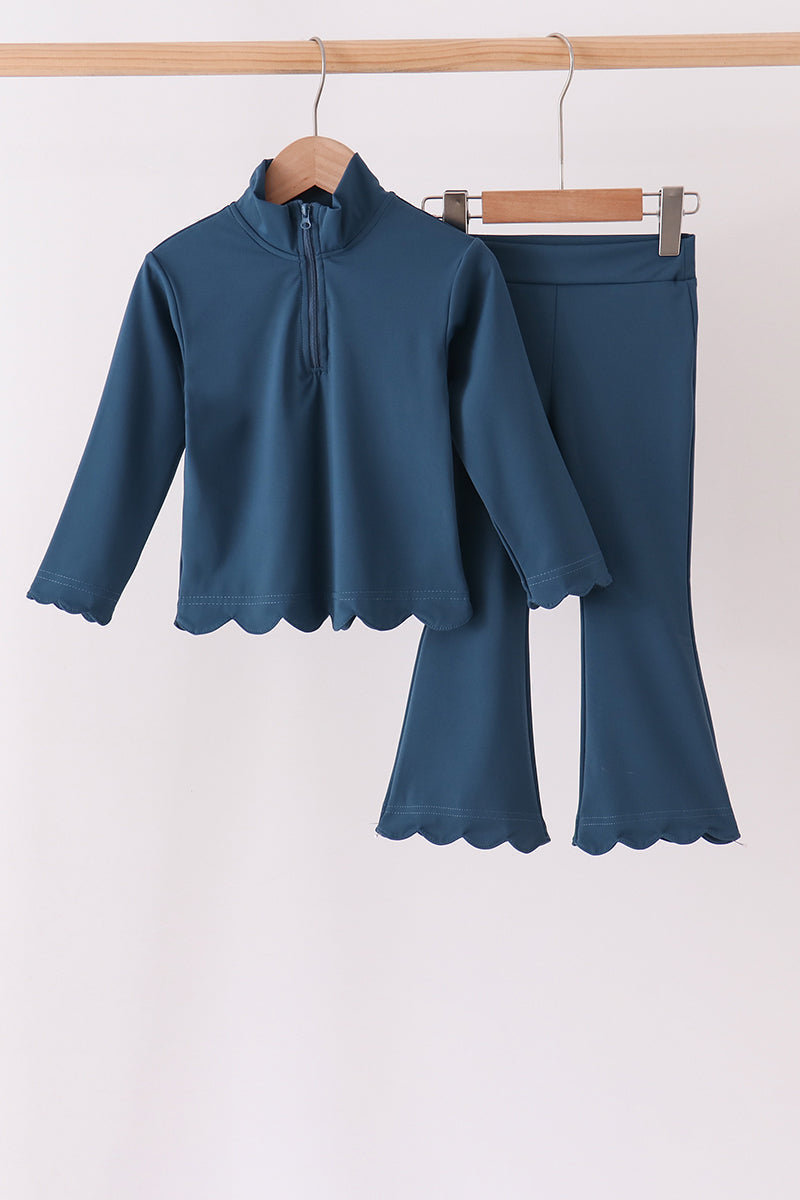 Navy Scallped Zipper Active Set