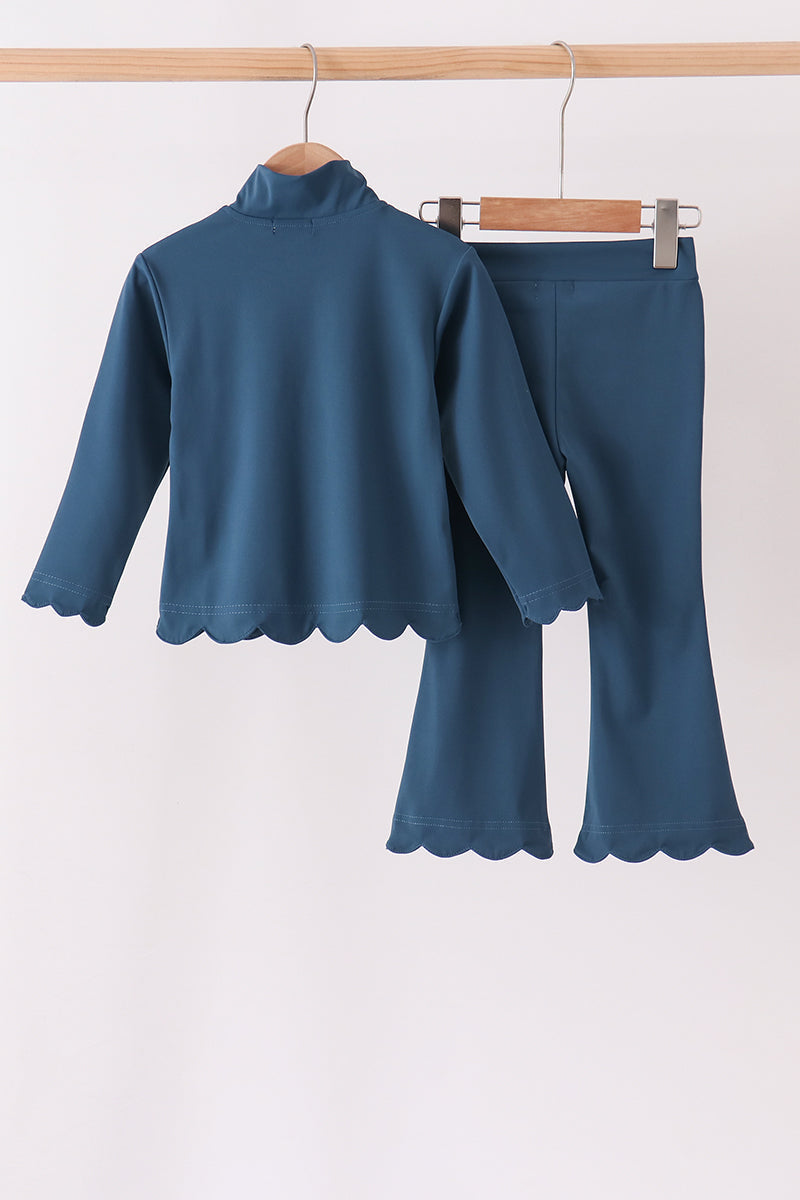 Navy Scallped Zipper Active Set