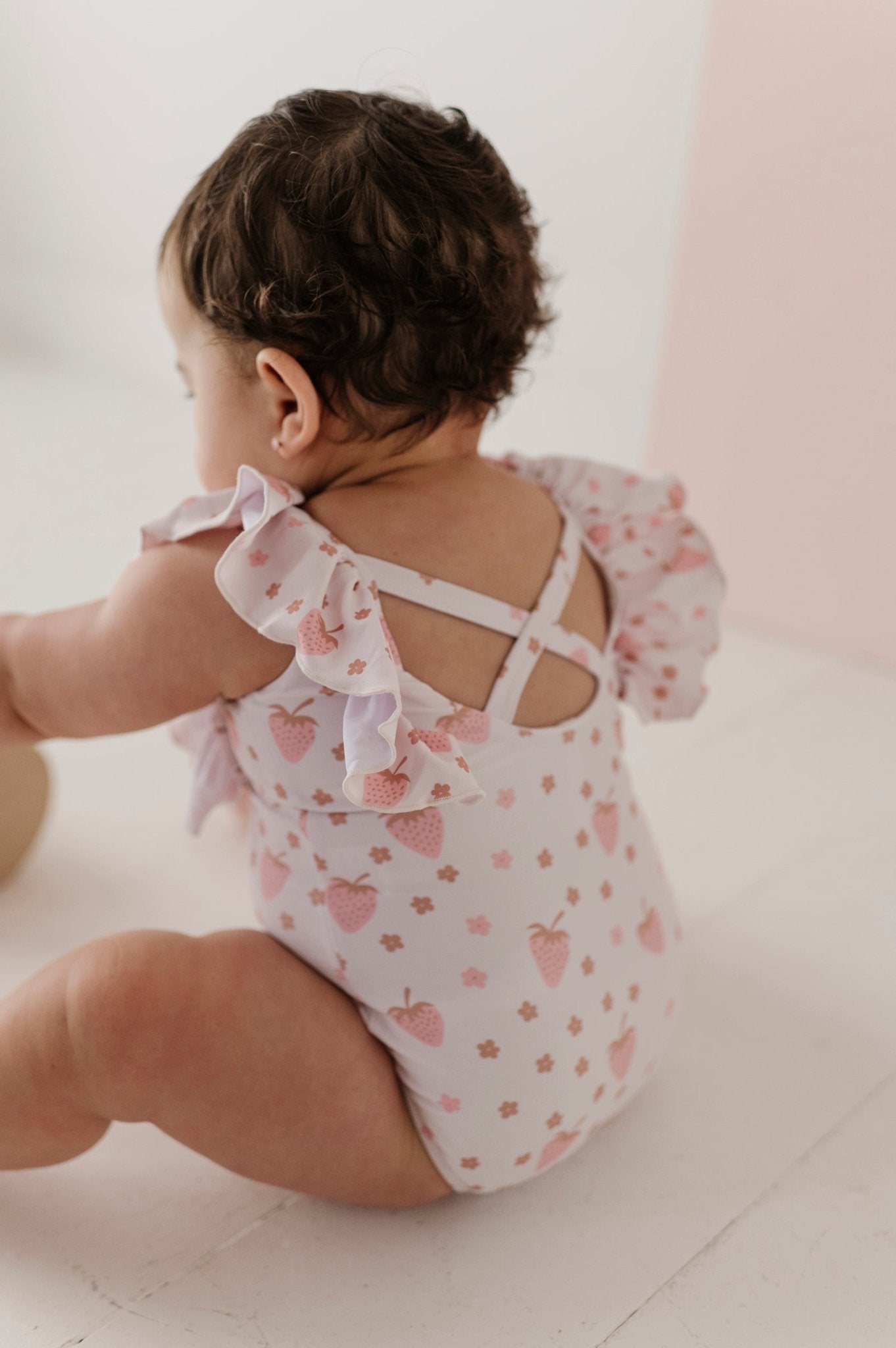 Baby Girl Ruffle Sleeve Cross Back Swimsuit In Strawberries
