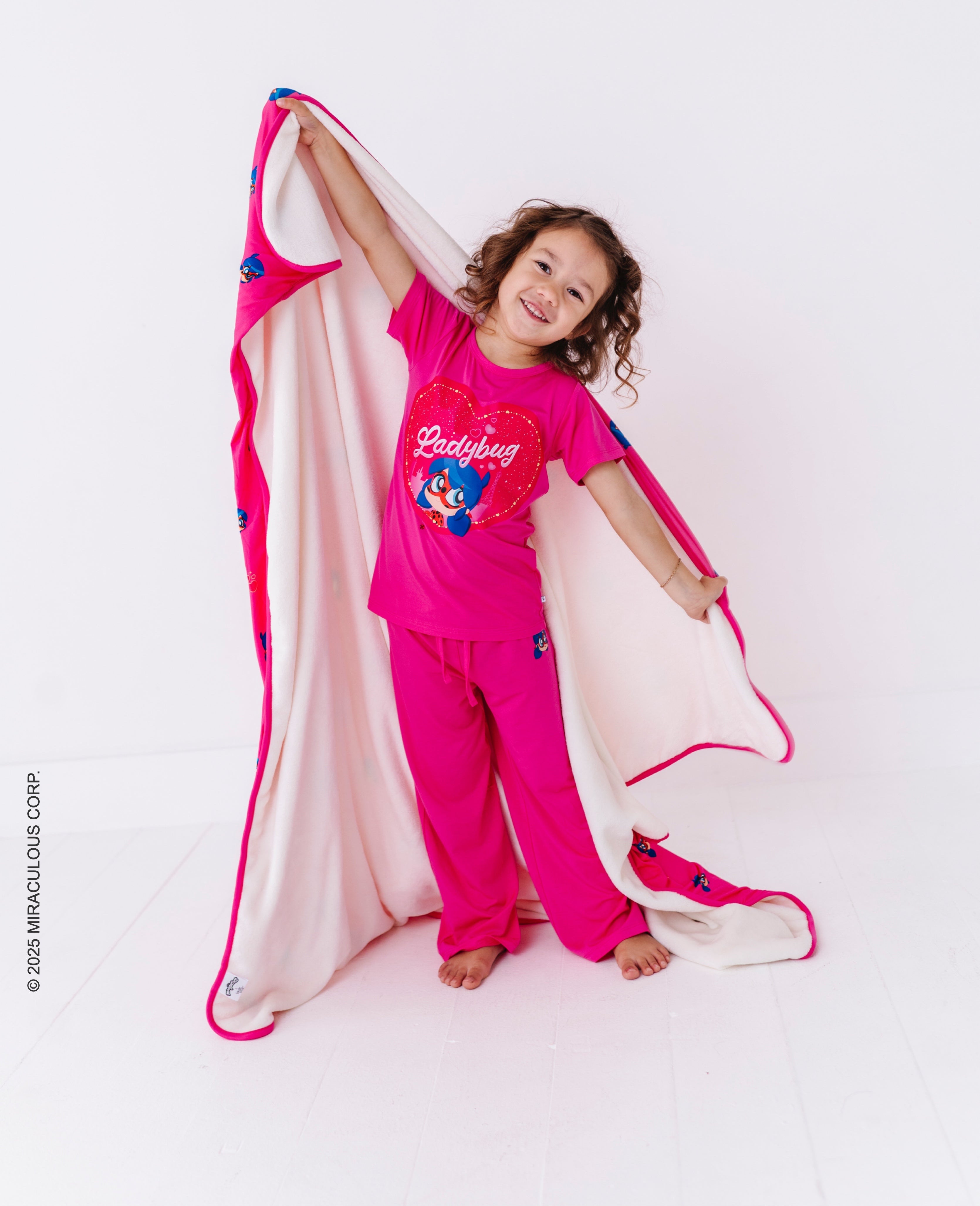 Miraculous™ Chibi Plush Blanket : Ladybug