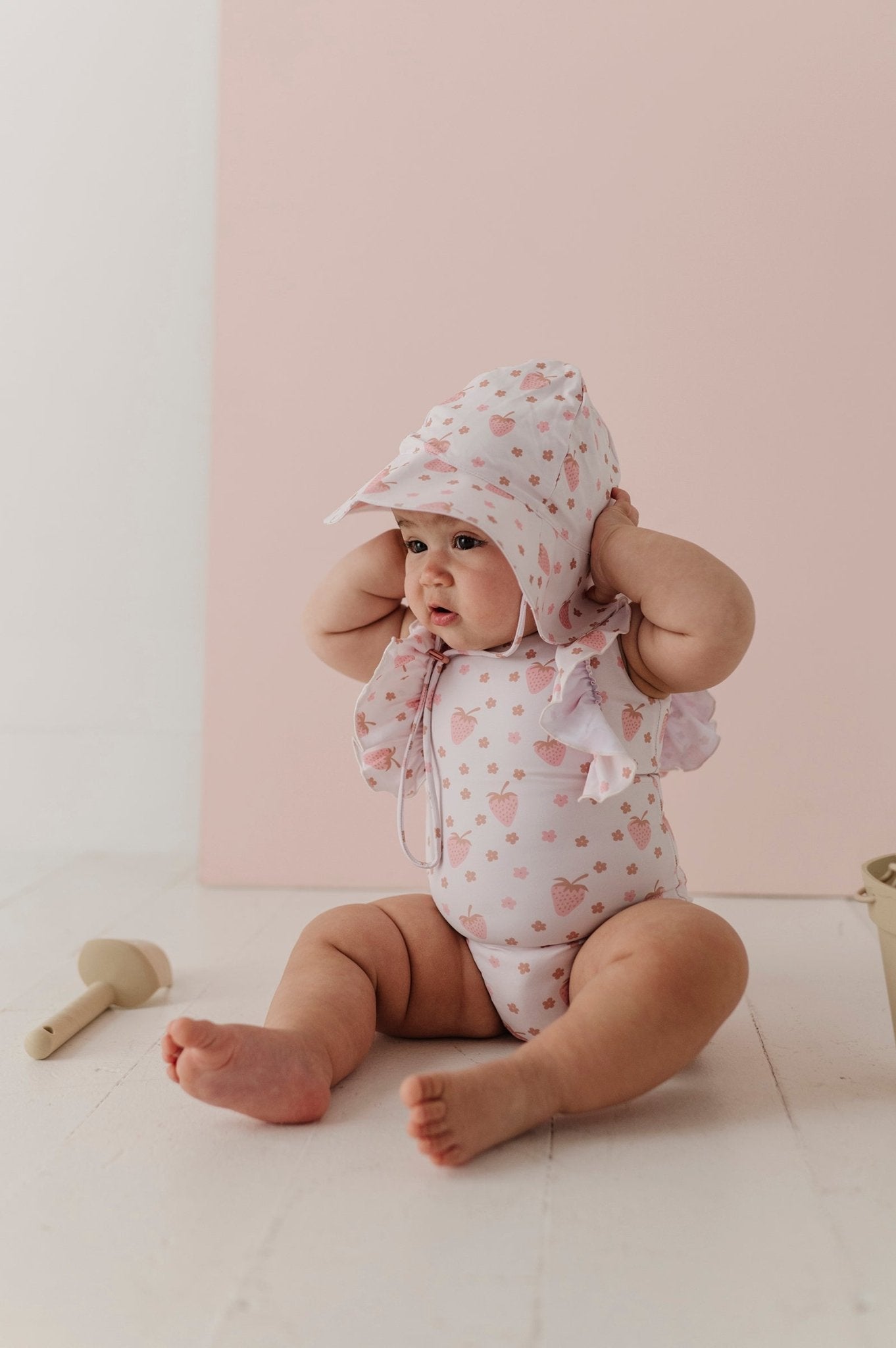 Baby Girl Ruffle Sleeve Cross Back Swimsuit In Strawberries