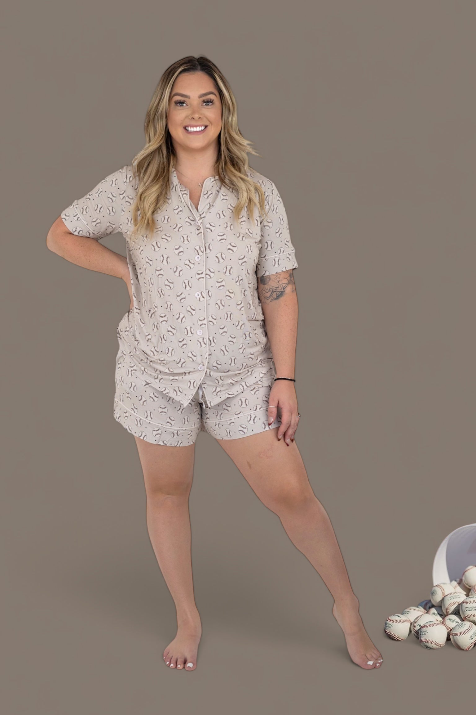 Exclusive Swing For The Stars Women’s Dream Short Set