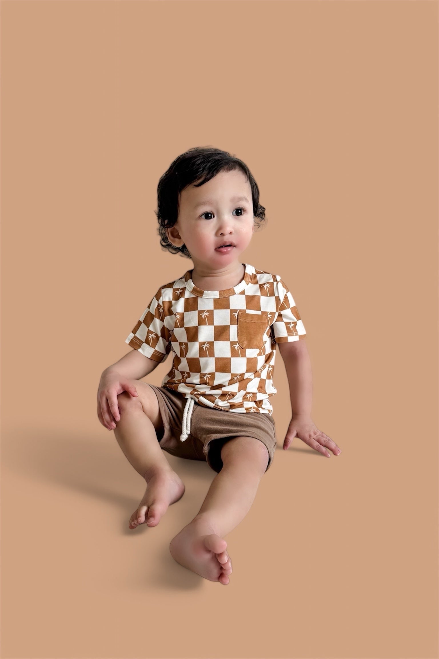 Exclusive Sandy Beach Checkers Dream Pocket Tee