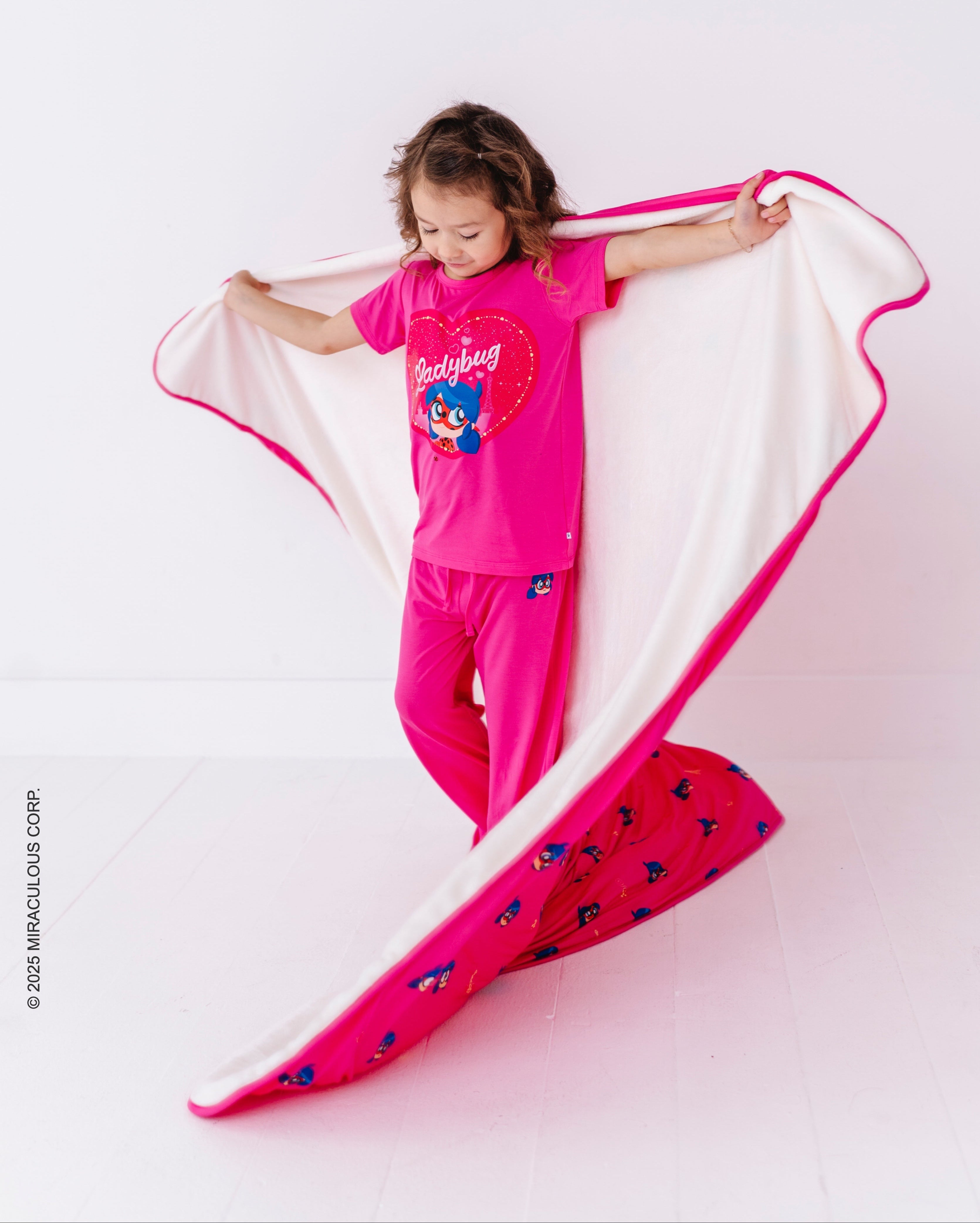 Miraculous™ Chibi Plush Blanket : Ladybug