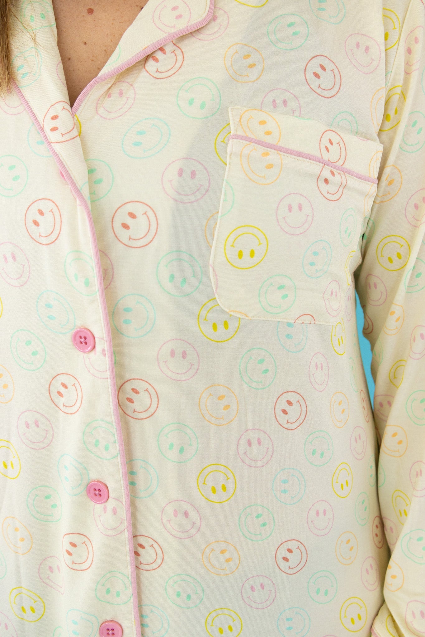 Pastel Smiles Women’s Dream Gown