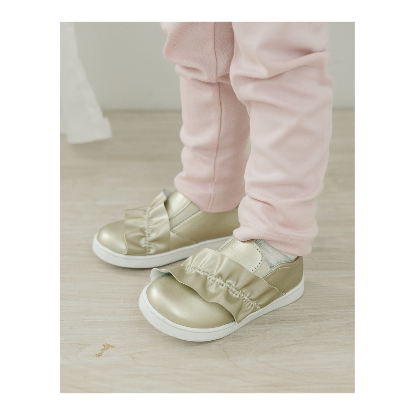 Lou Slip On Sneaker