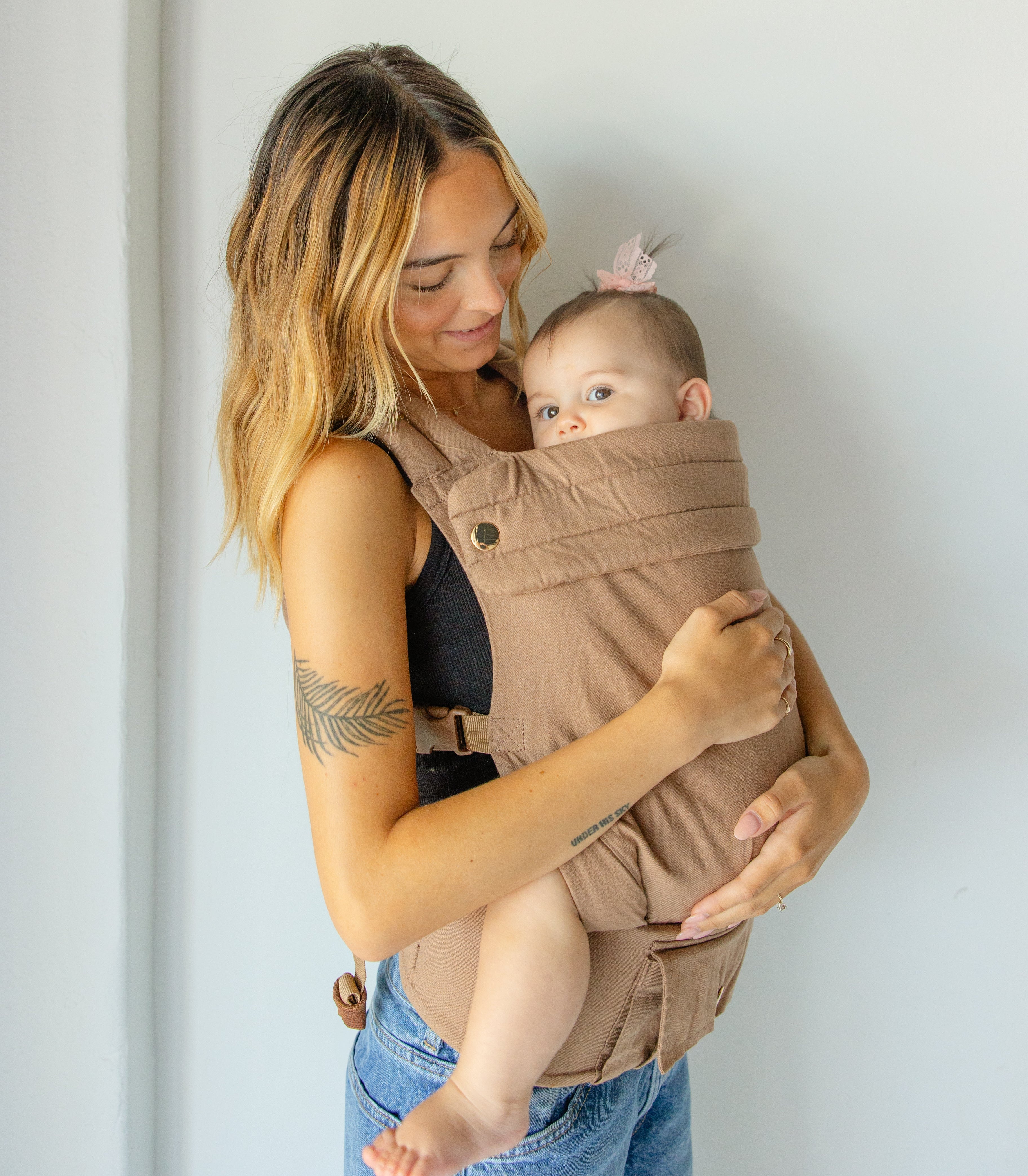 Monroe X Coco Desert - Cotton Linen Baby Carrier (7-35 Lbs)
