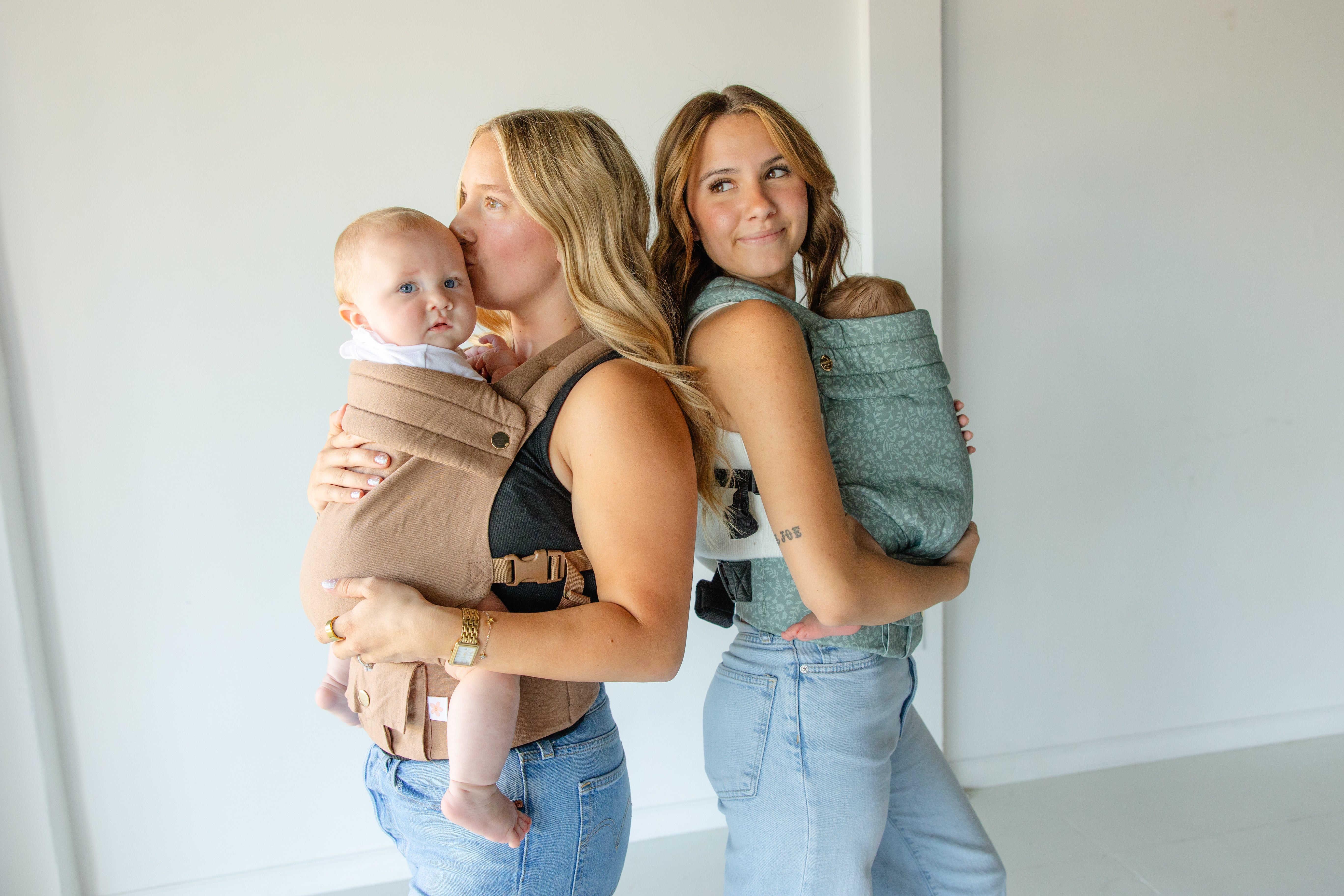 Monroe X Coco Desert - Cotton Linen Baby Carrier (7-35 Lbs)