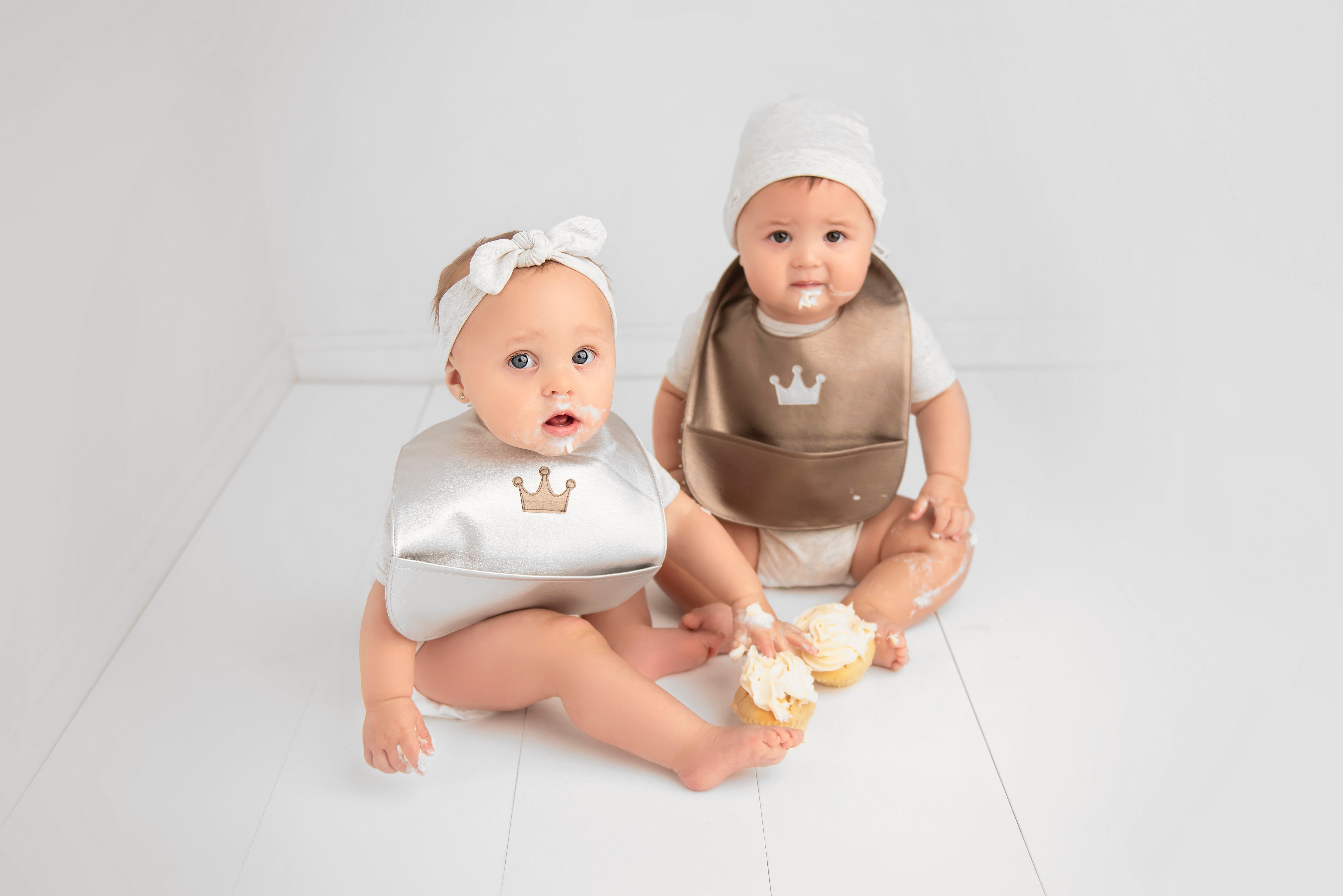 Trendsetter- Set Of Soft Vegan Leather Easy Clean Bibs 12-24 Months By Bleu La La