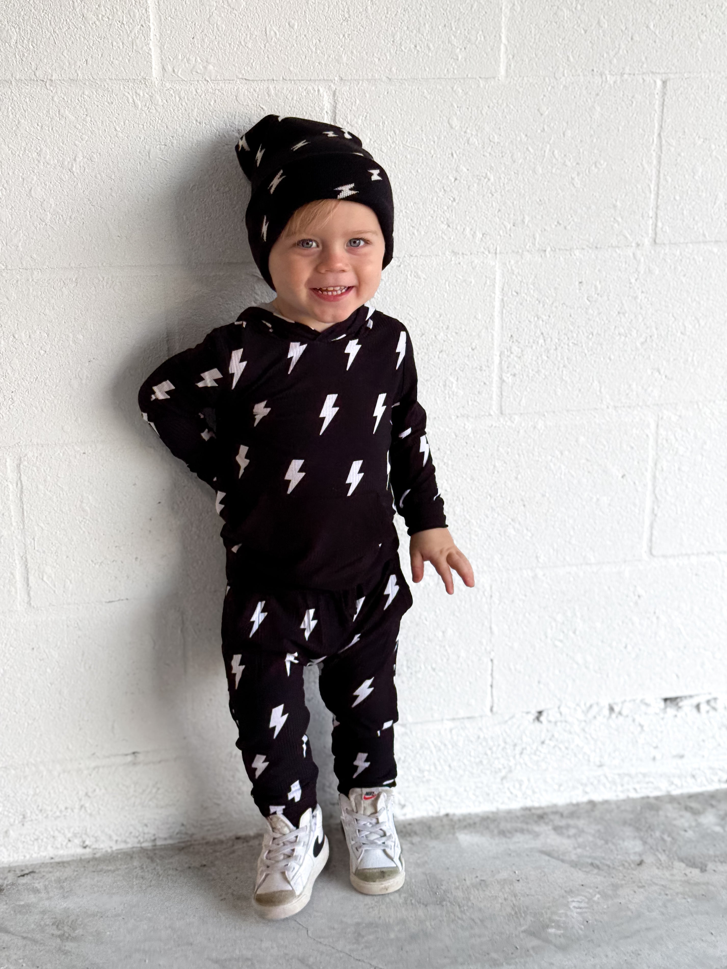 Onyx Boltz Youth/adult Beanie