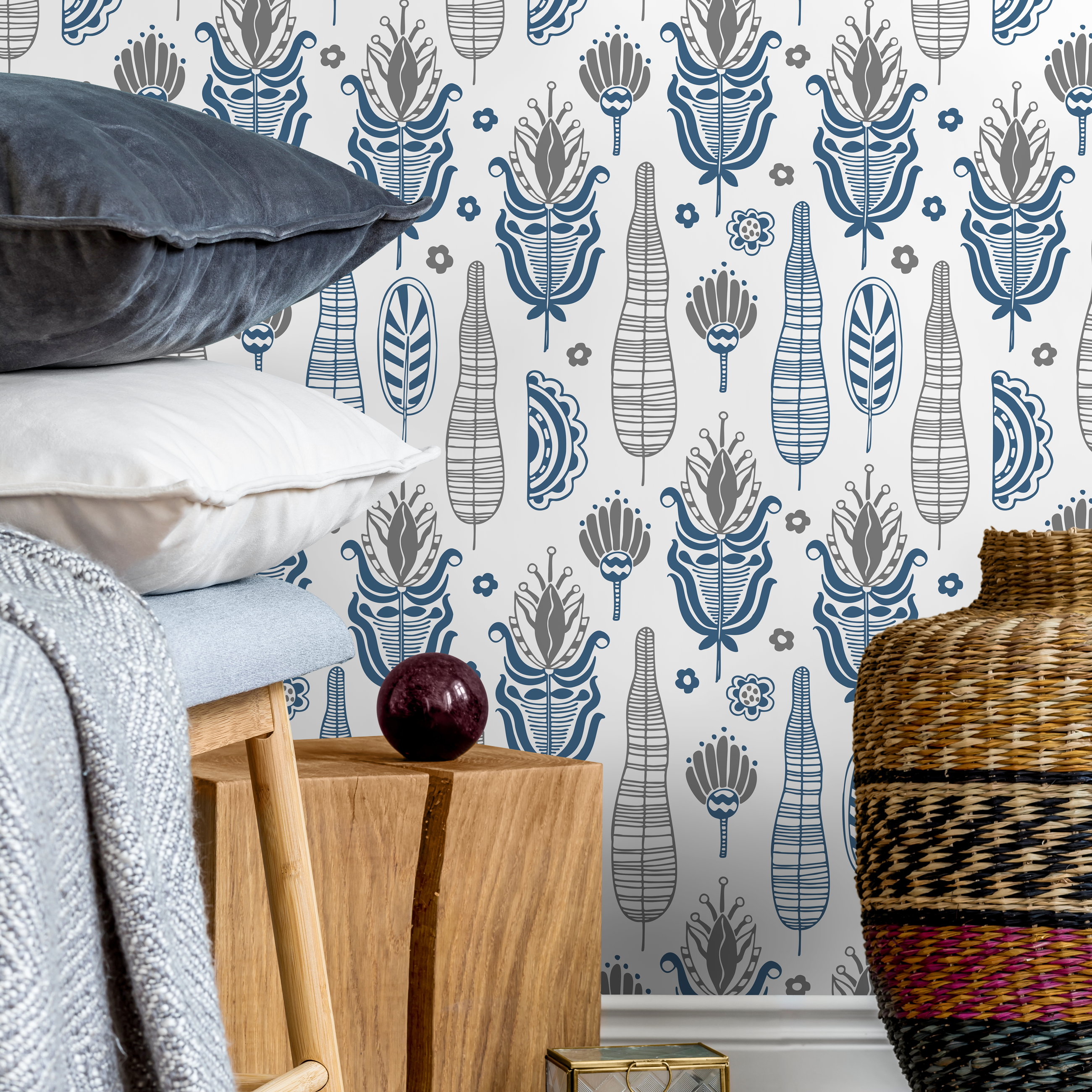 Folk Art Wallpaper With Stylized Floral Motifs In Blue And Gray - A031
