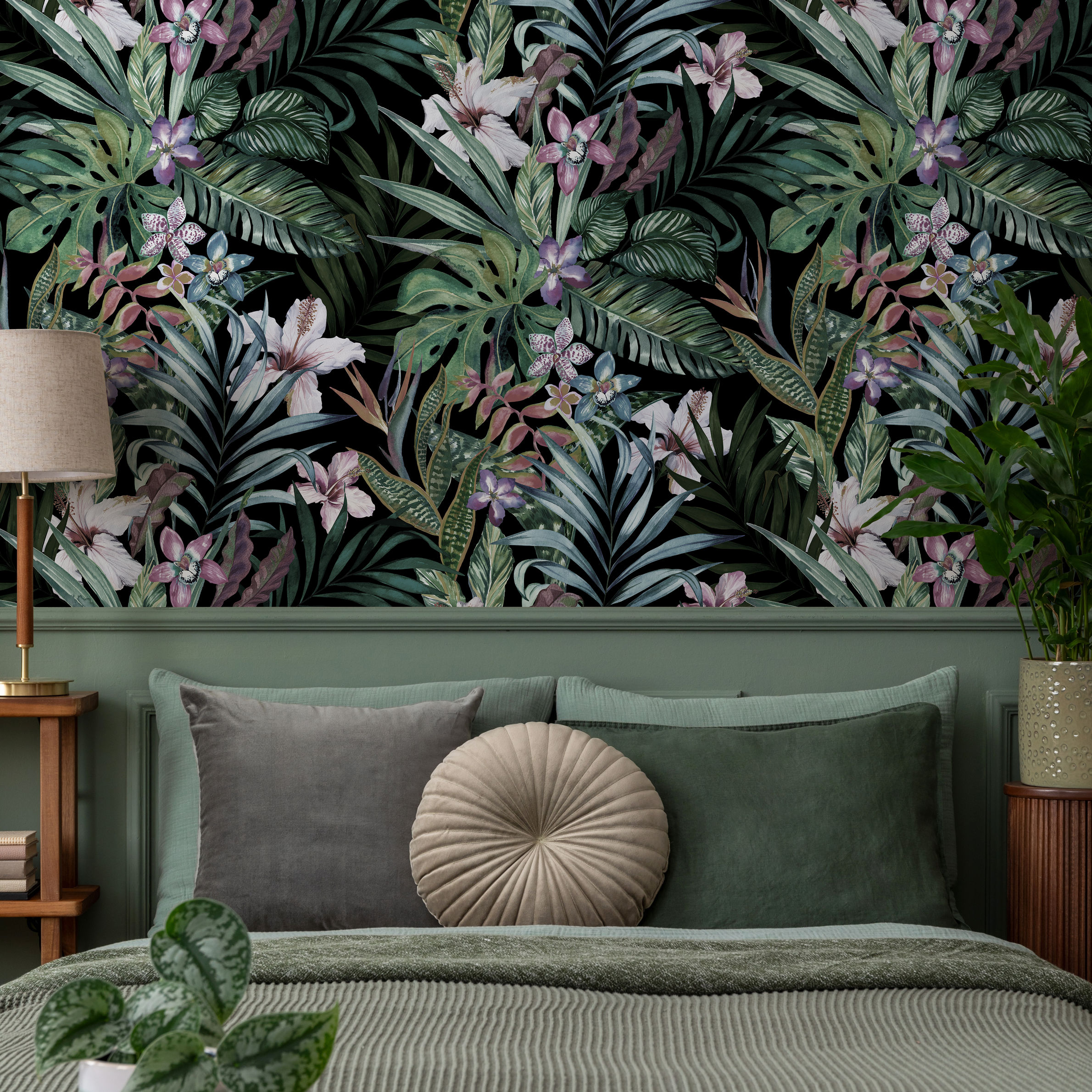 Botanical Wallpaper Featuring Jungle Flowers And Leaves In Green And Purple - A499