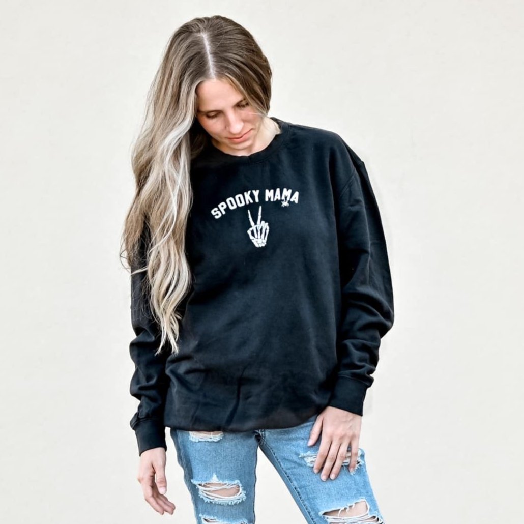 Womens 'spooky Mama' Comfort Colors Crewneck Sweatshirt