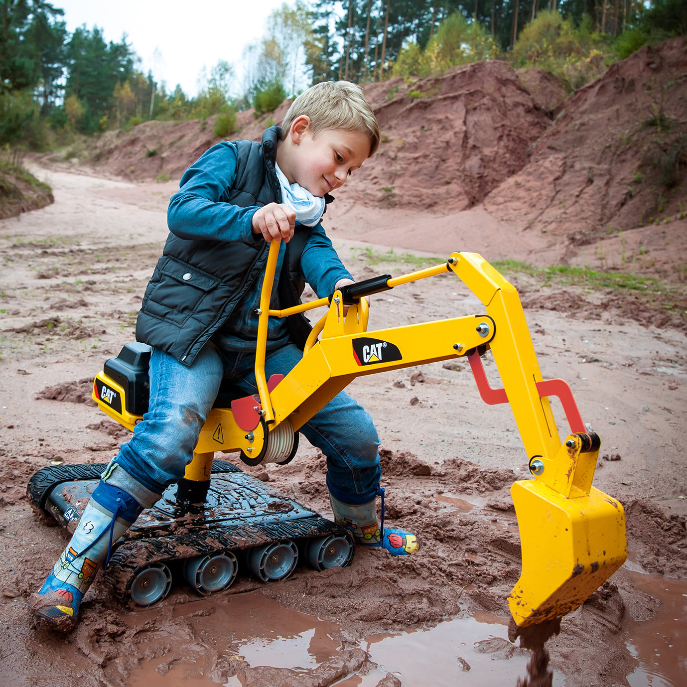 Cat Metal Digger