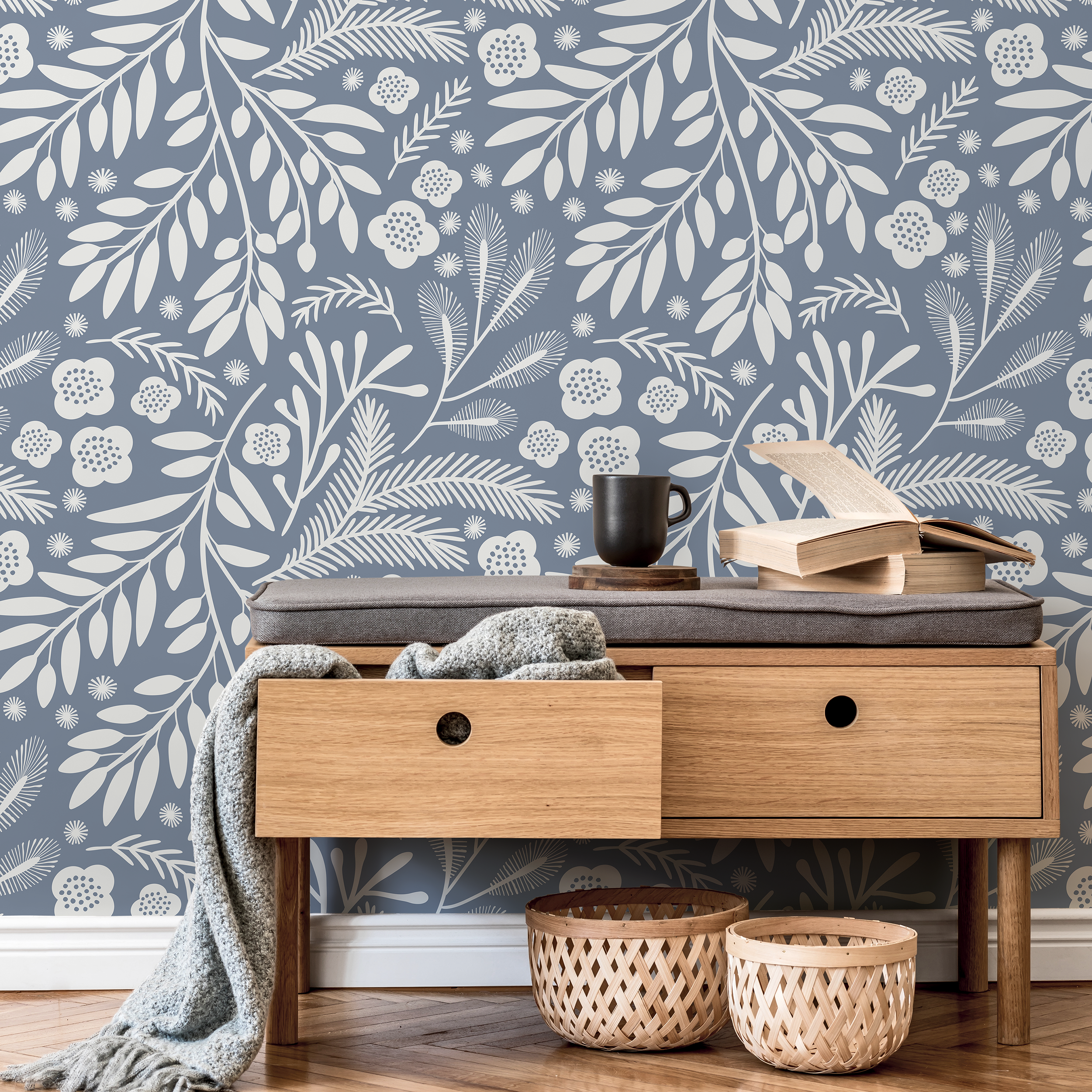 Scandinavian Wallpaper With Stylized Leaves And Blooms In Blue And White - A760