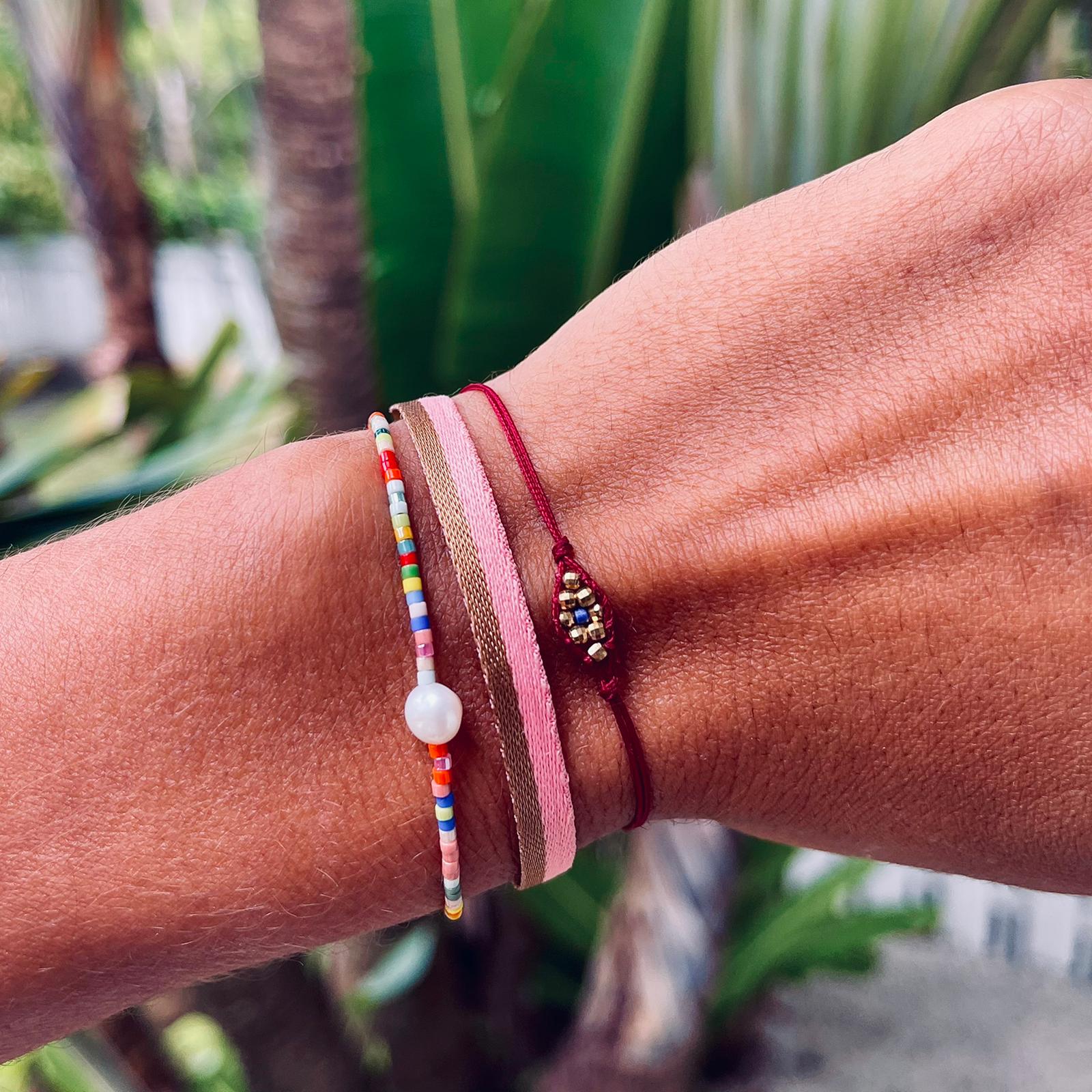 Pastel Pearl Thread Bracelet