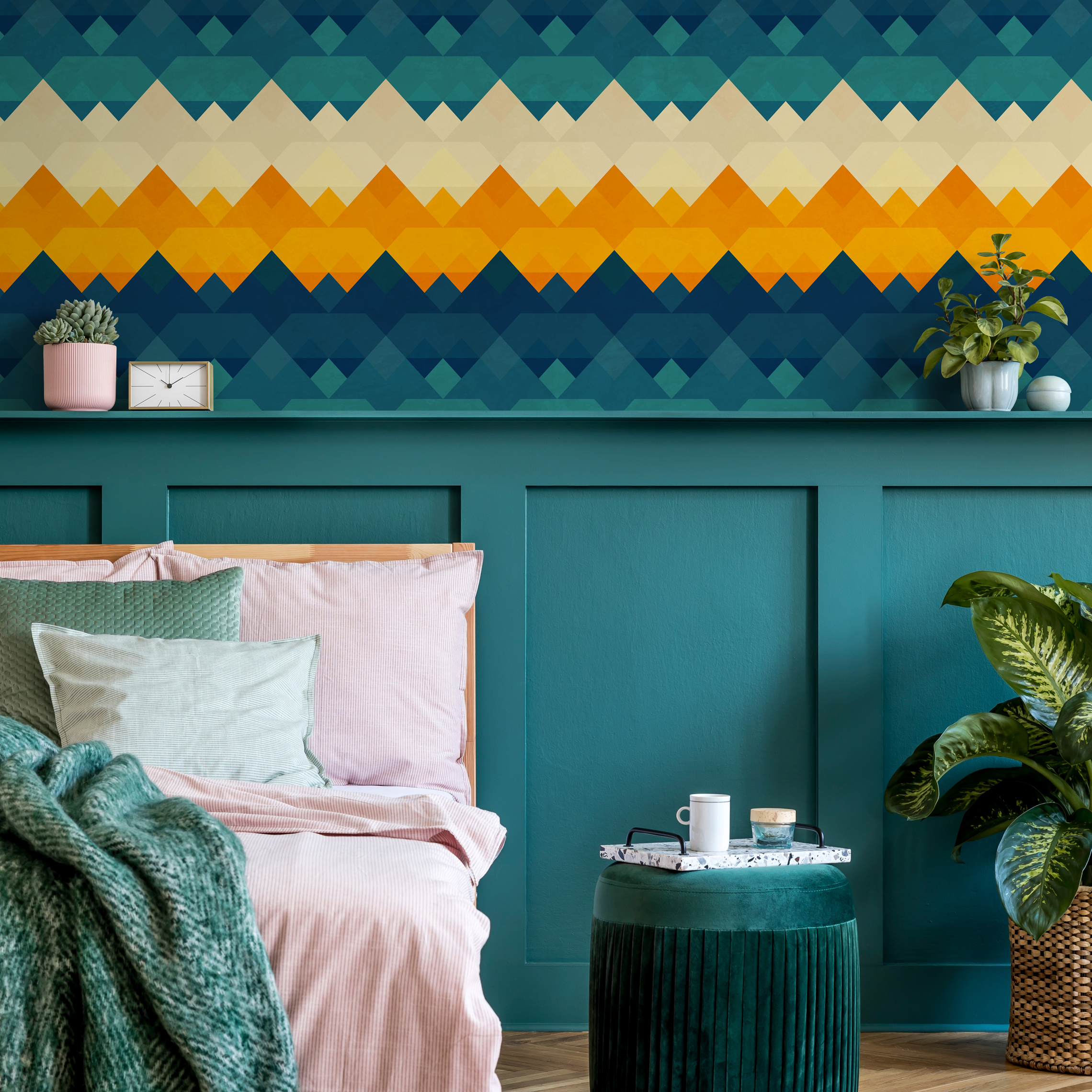 Geometric Wallpaper With A Zigzag Triangle Motif In Blue, Yellow, And Cream - A943