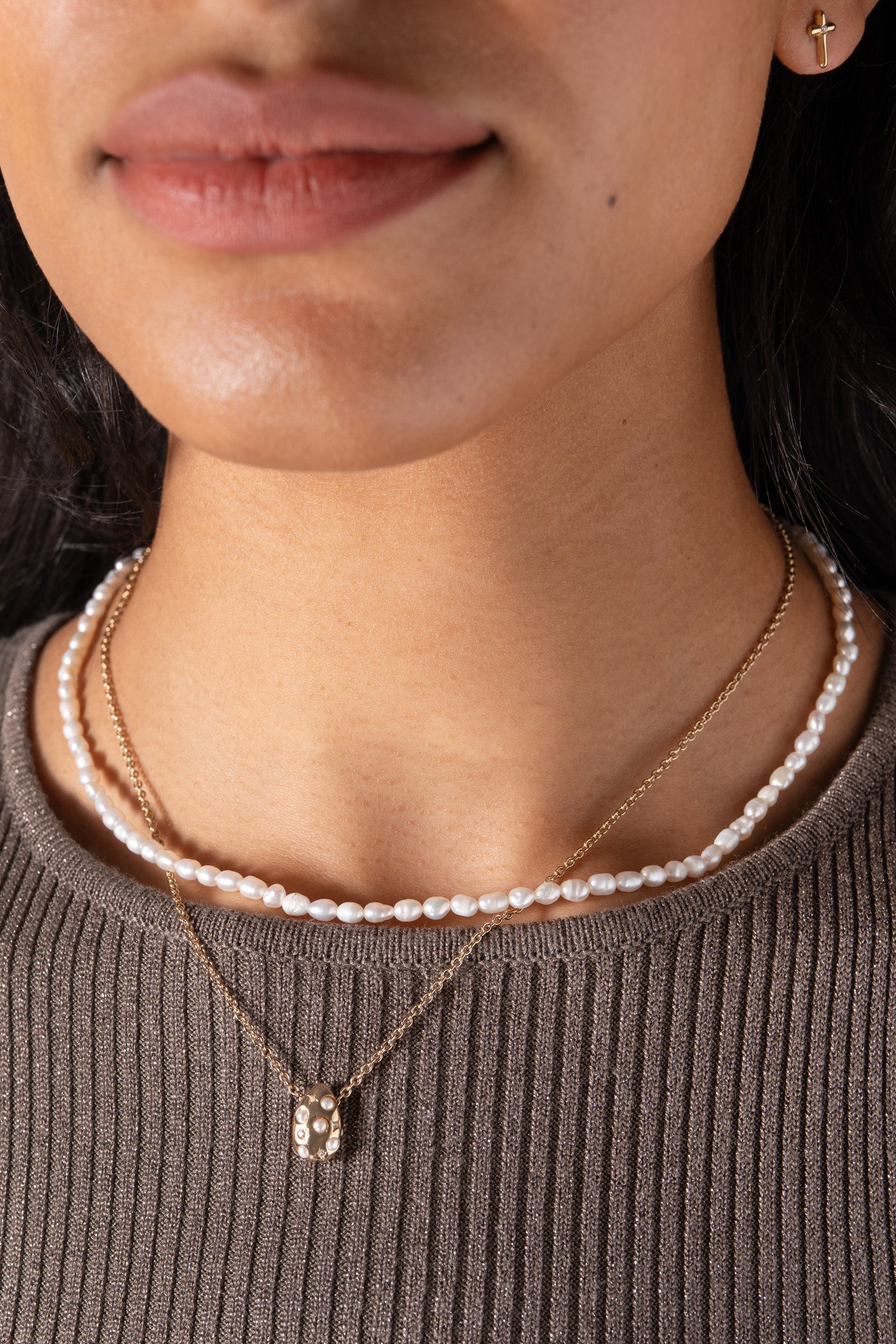 Pearl And Crystal Pendant Necklace