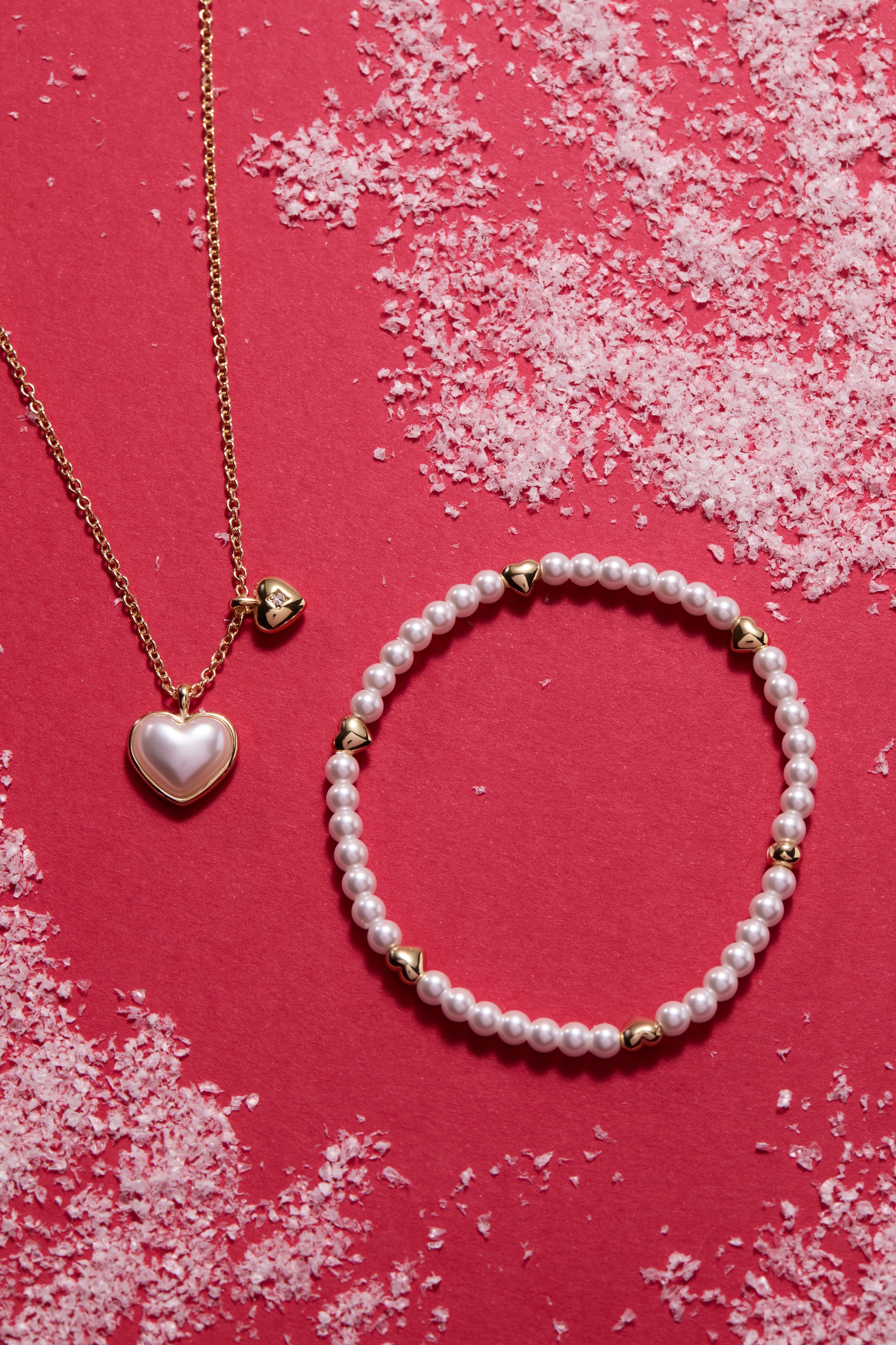 Heart And Pearl Stretch Bracelet