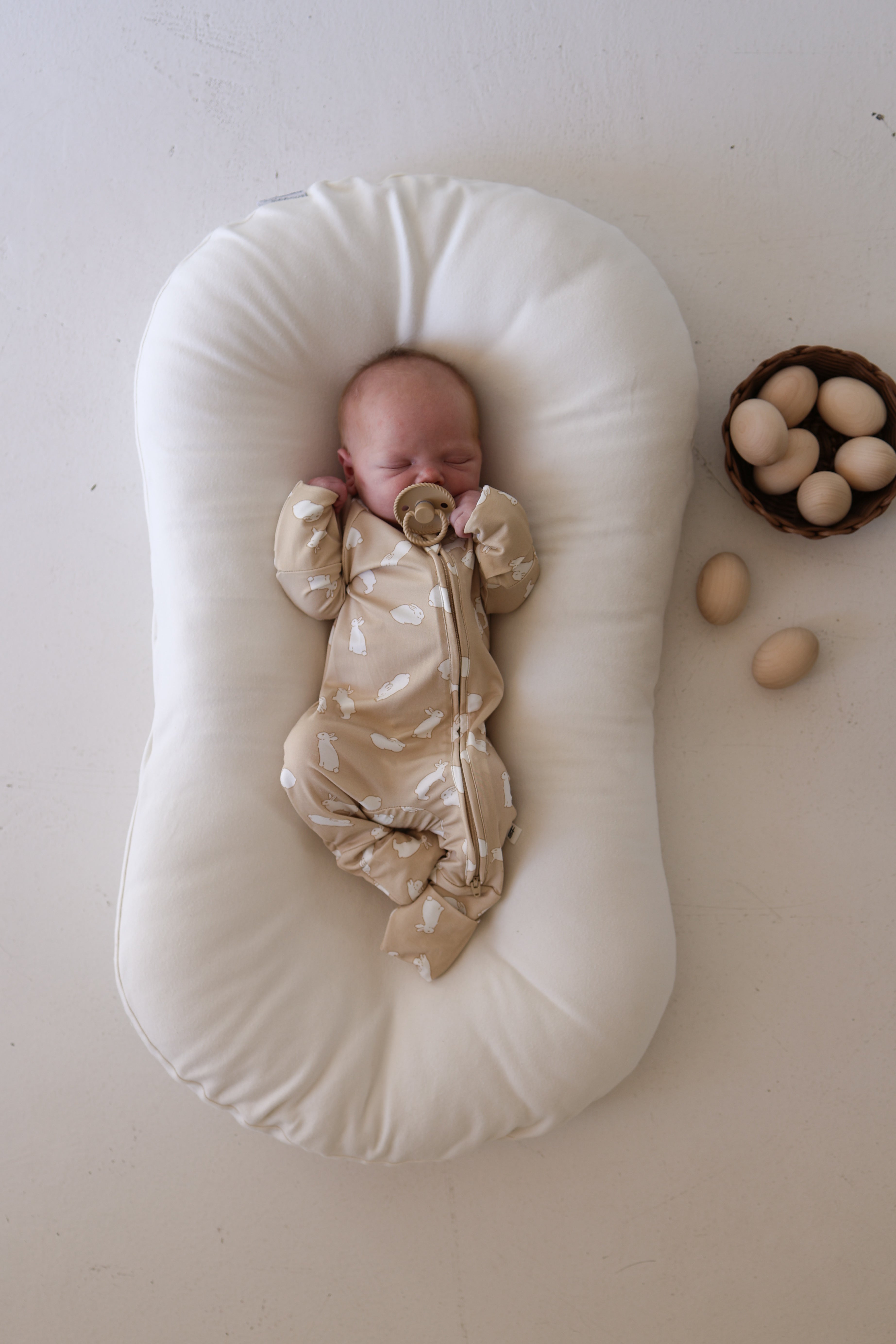 Bamboo Zip Pajamas | Bunnies