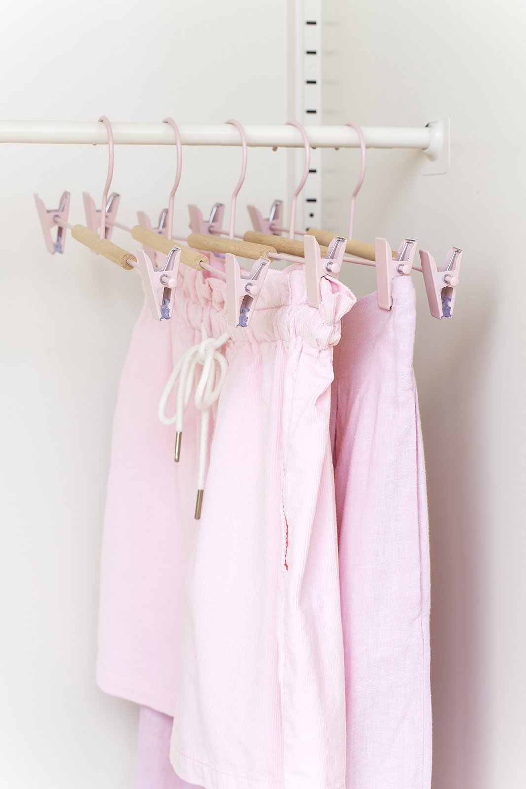 Adult Clip Hangers In Blush