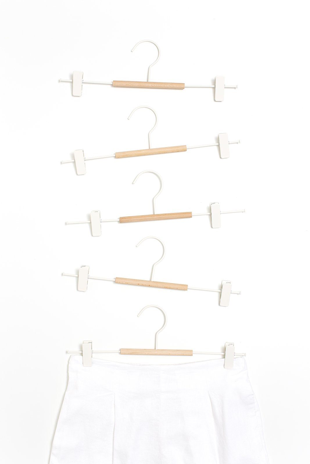 Adult Clip Hangers In Chalk