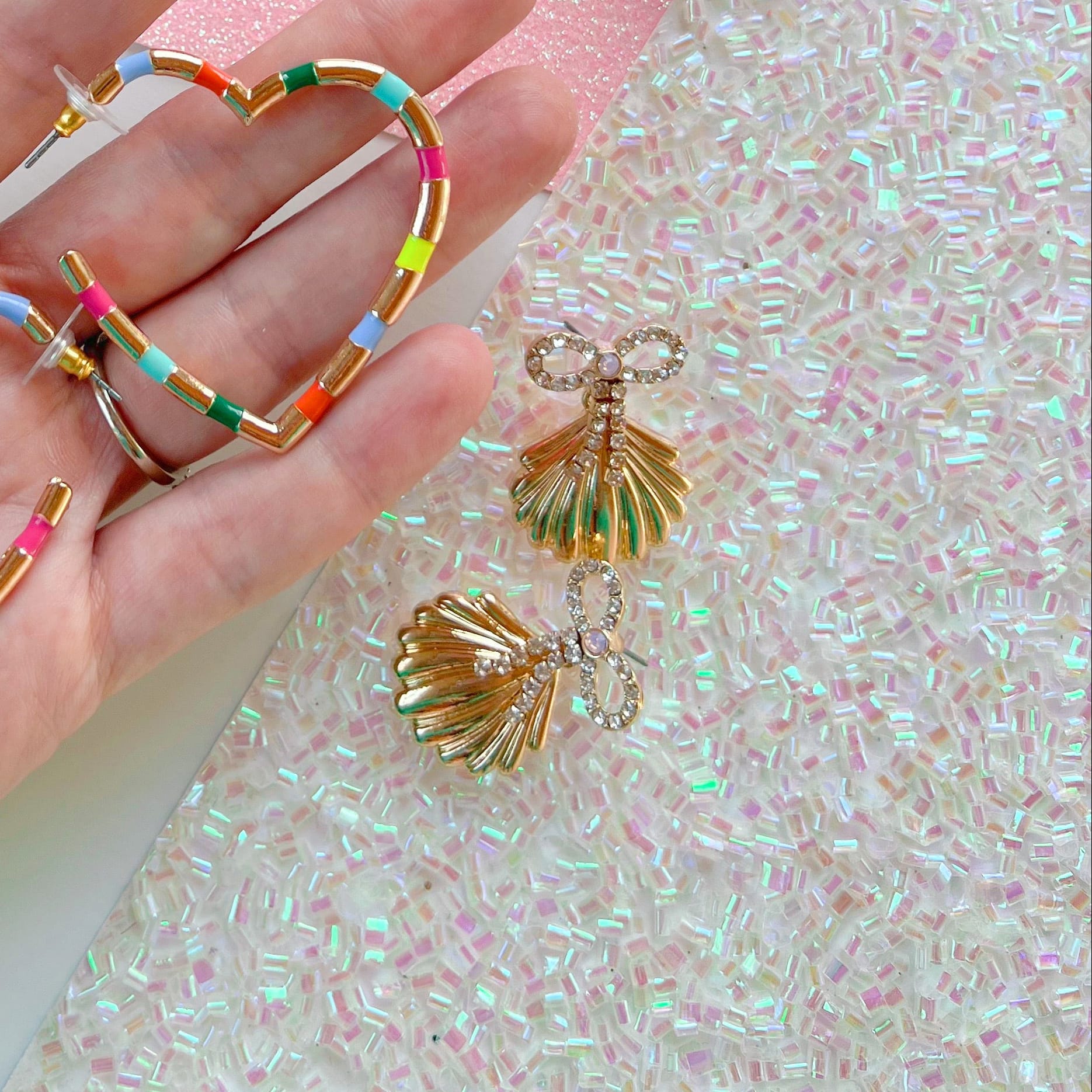 Shell Of A Time Bow Earrings