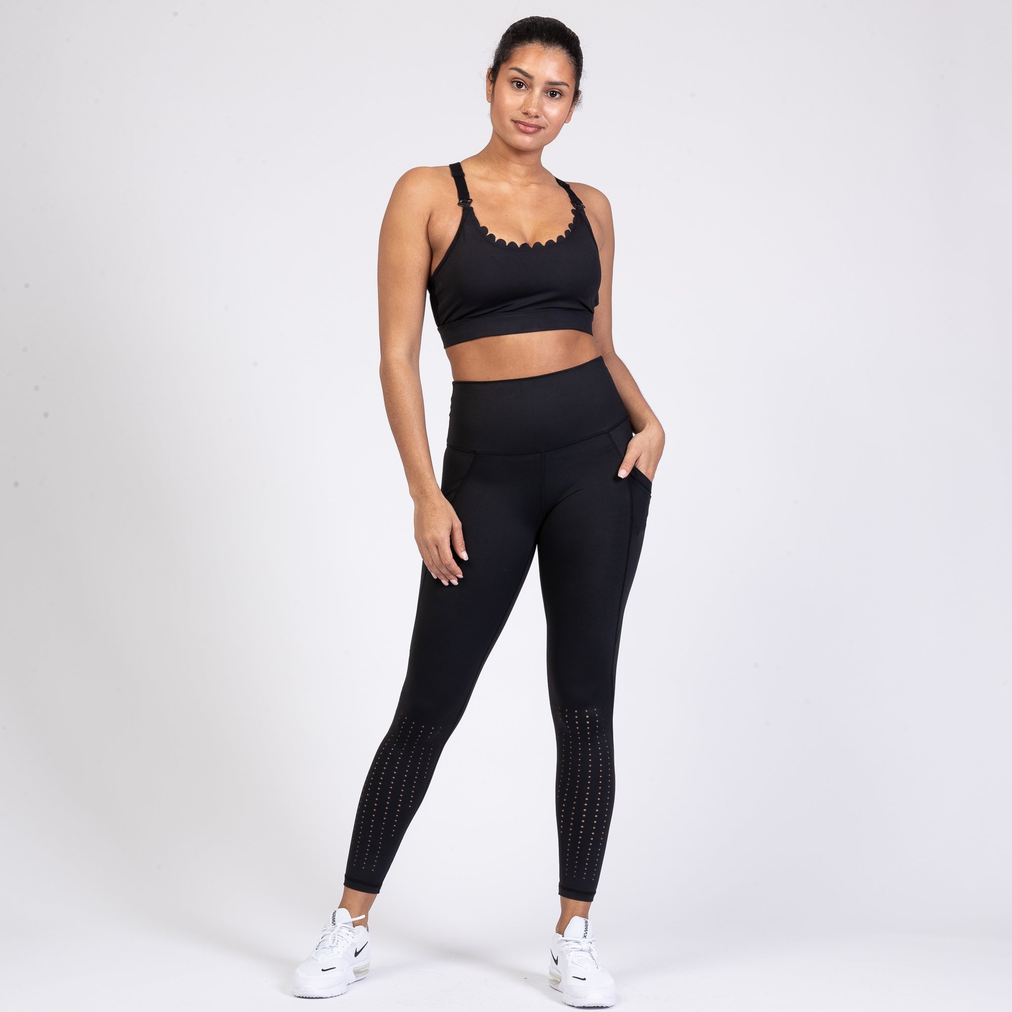 Lucie - Hiit Scalloped High Impact Nursing Sports Bra (noir)