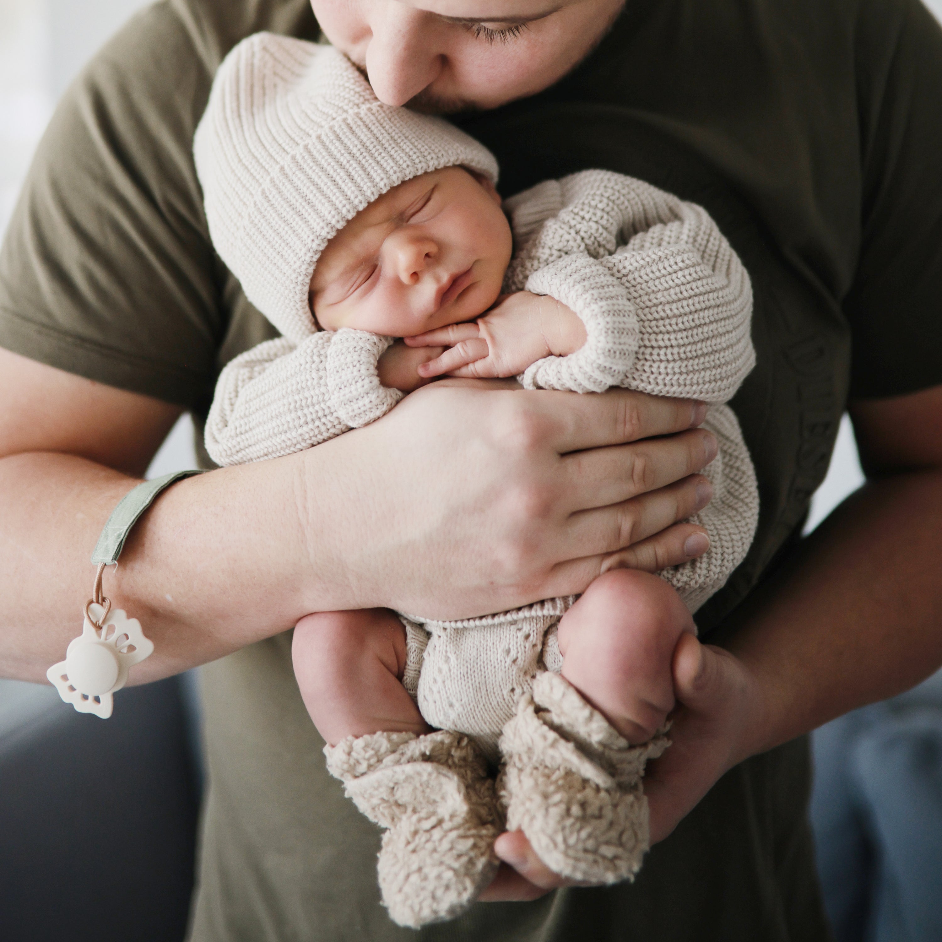 Linen Pacifier Clip 2-pack