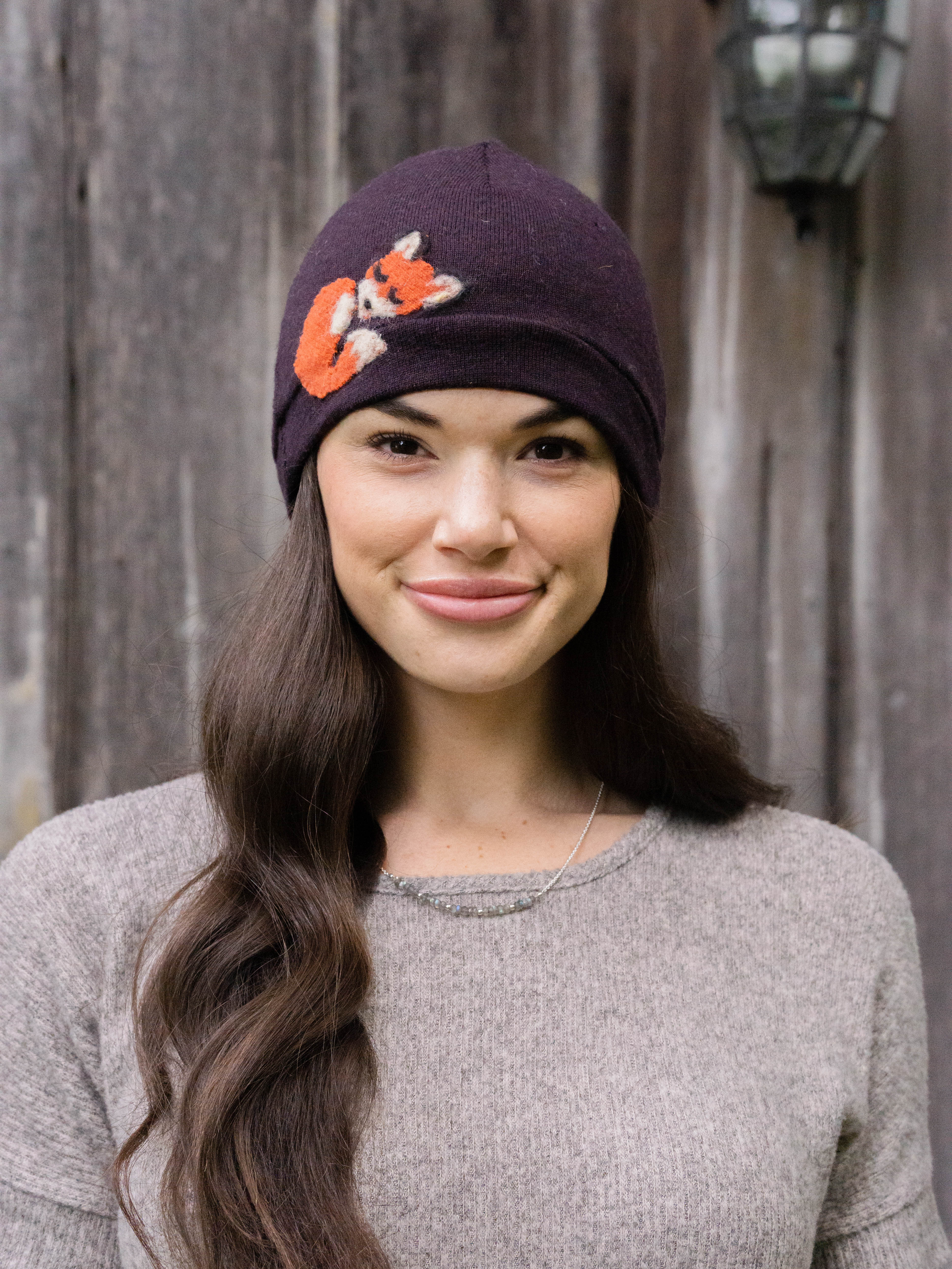Sleeping Fox Cashmere Hat - Adult/big Kid