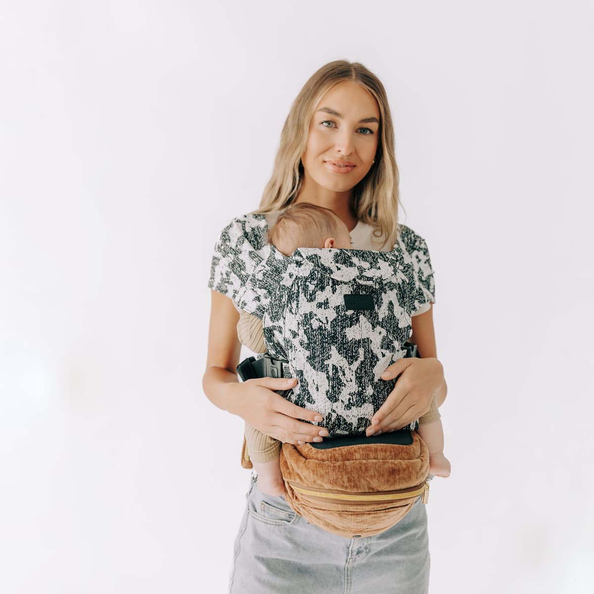 Hip Seat Hands-free Attachment
