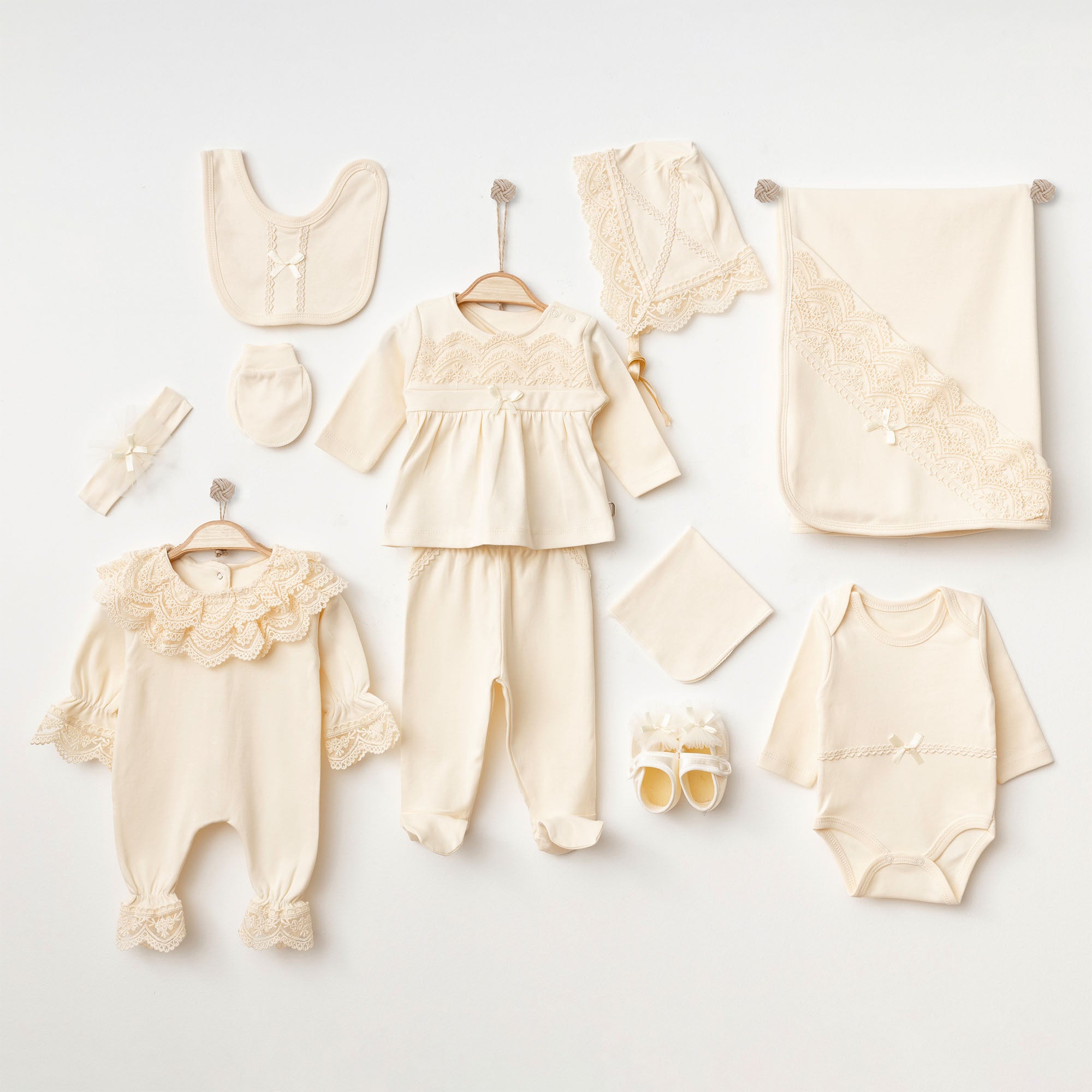 Ann Flesh Newborn Coming Home Set (11 Pcs)