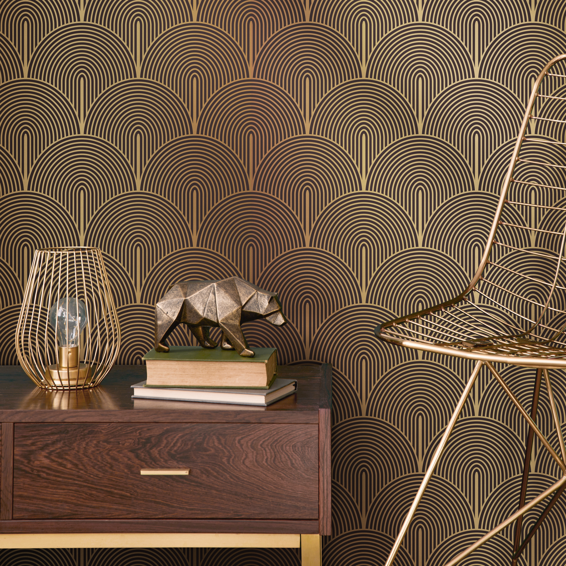 Art Deco Wallpaper With A Scalloped Arch Motif In Black And Gold - B059