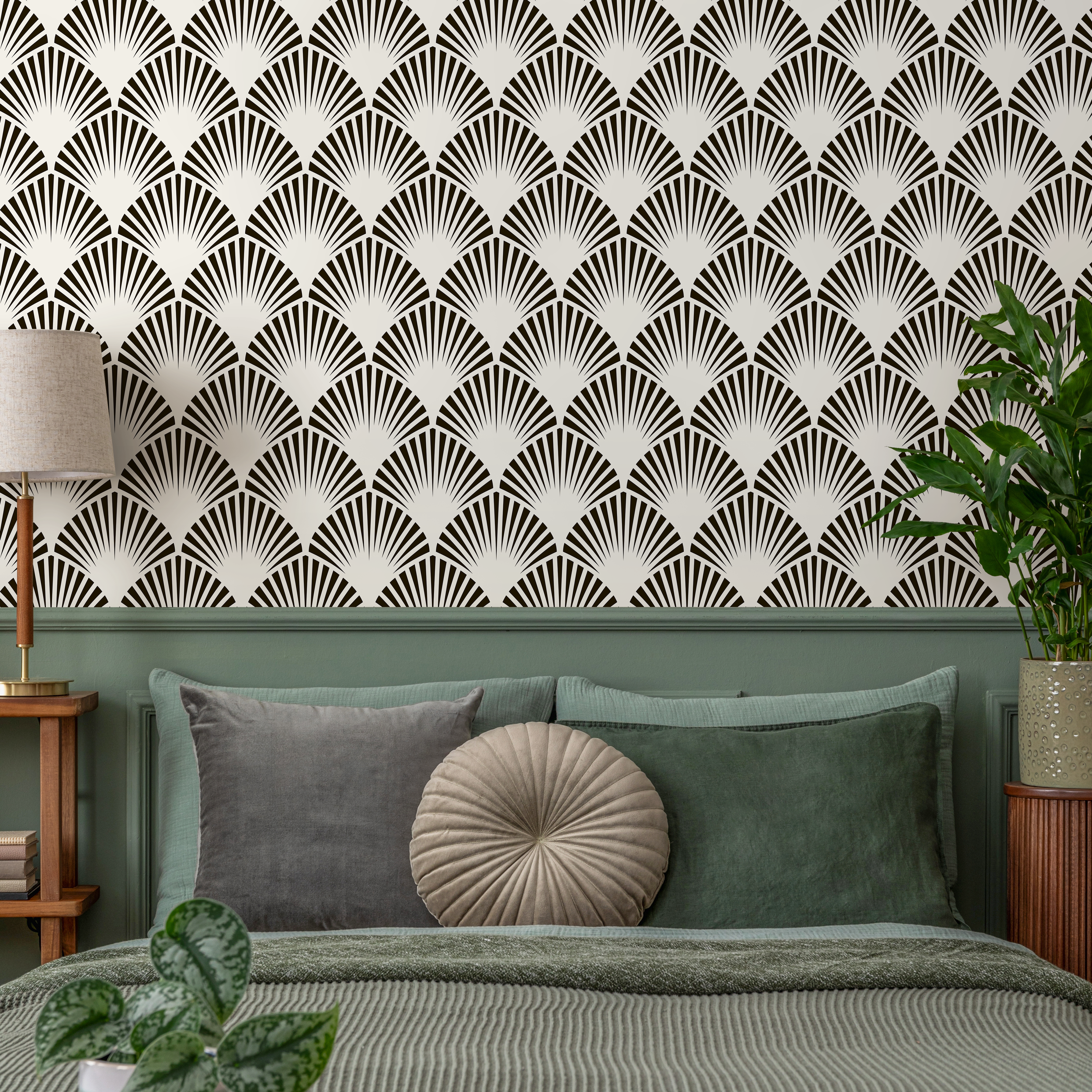 Art Deco Wallpaper With A Stylized Fan Motif In Black And Light Grey - B074