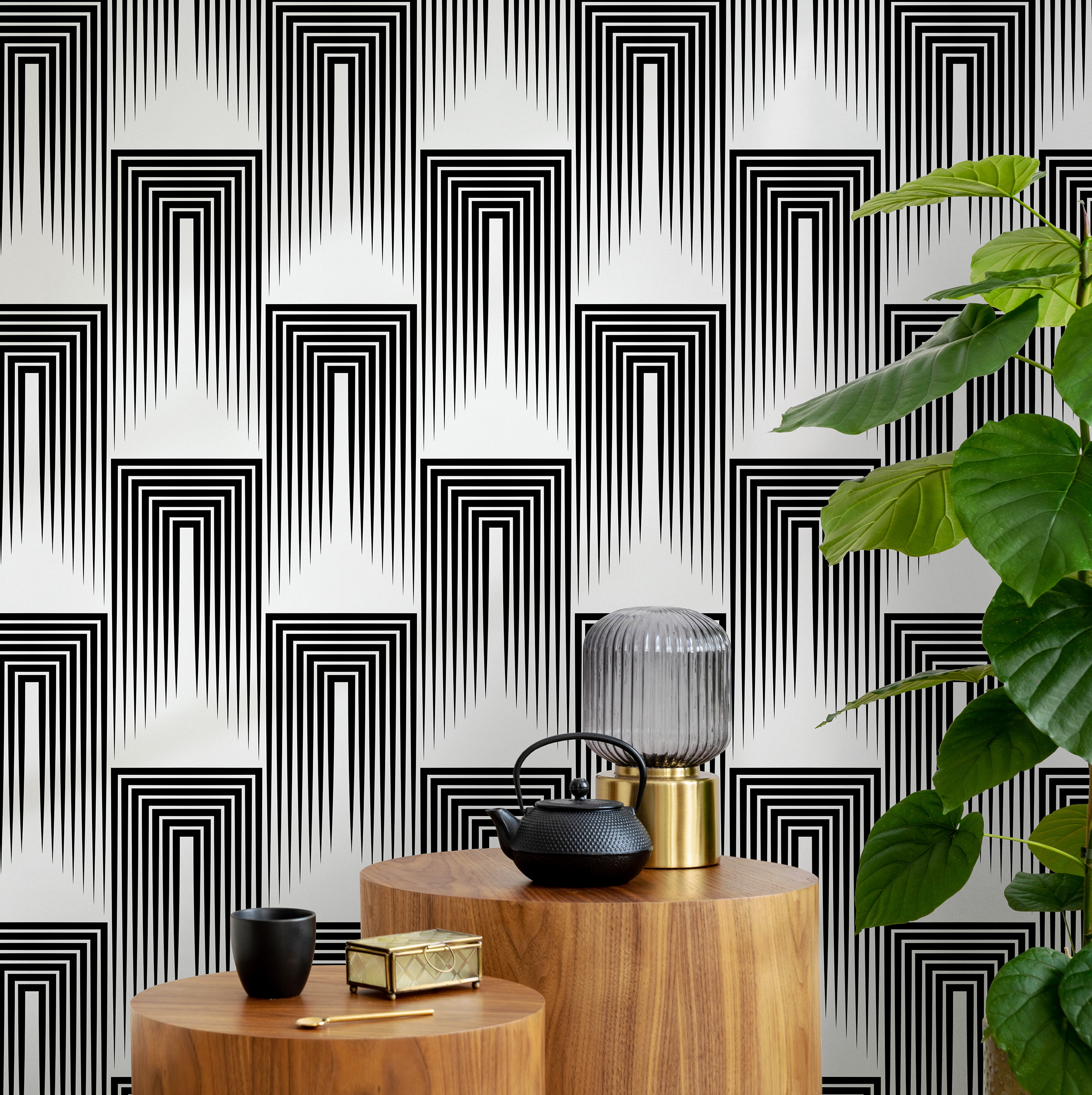 Art Deco Wallpaper With A Linear Arch Motif In Black And White - B079