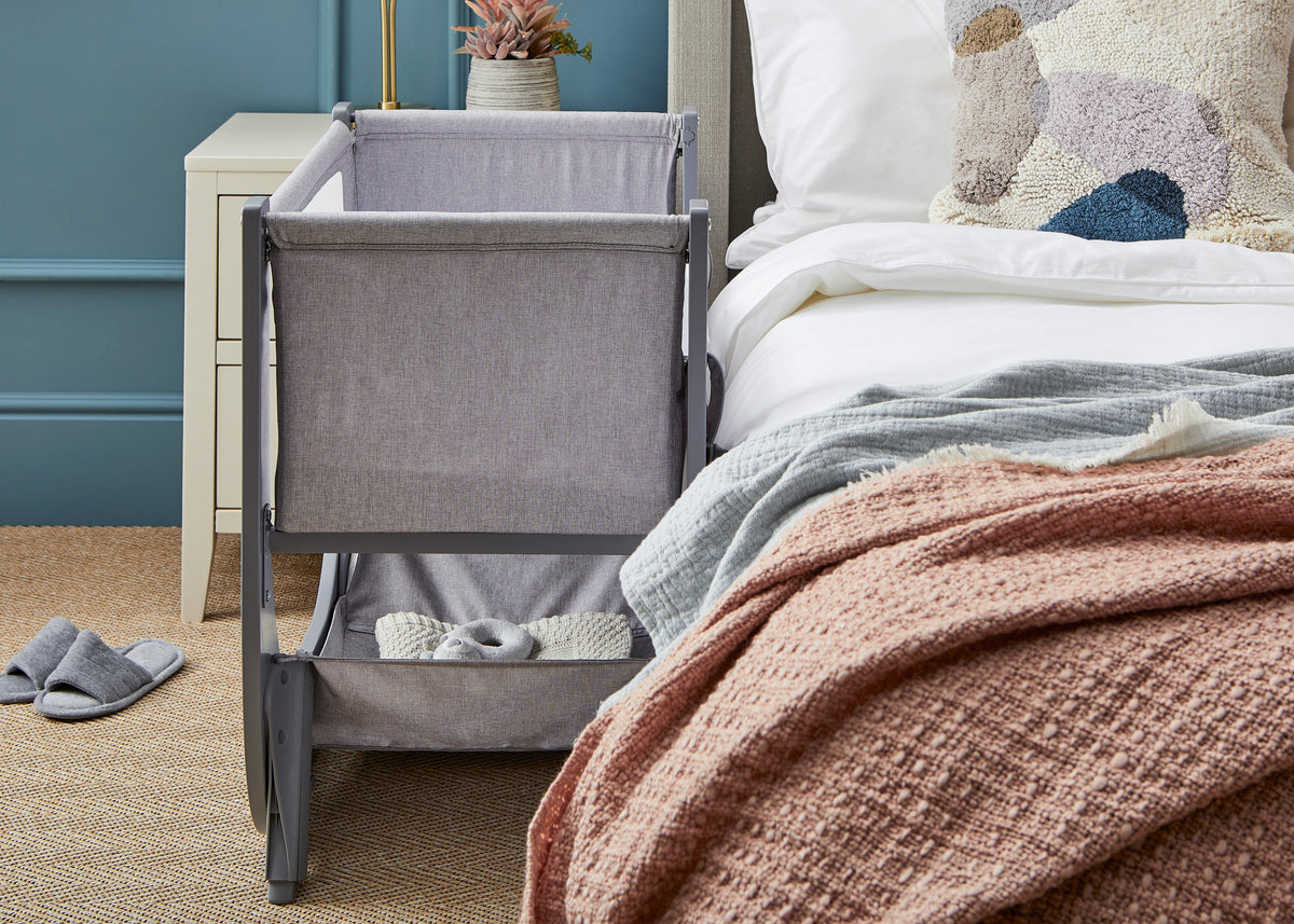 Shnuggle Air Lite Bedside Bassinet | Infant Crib | [open Box]